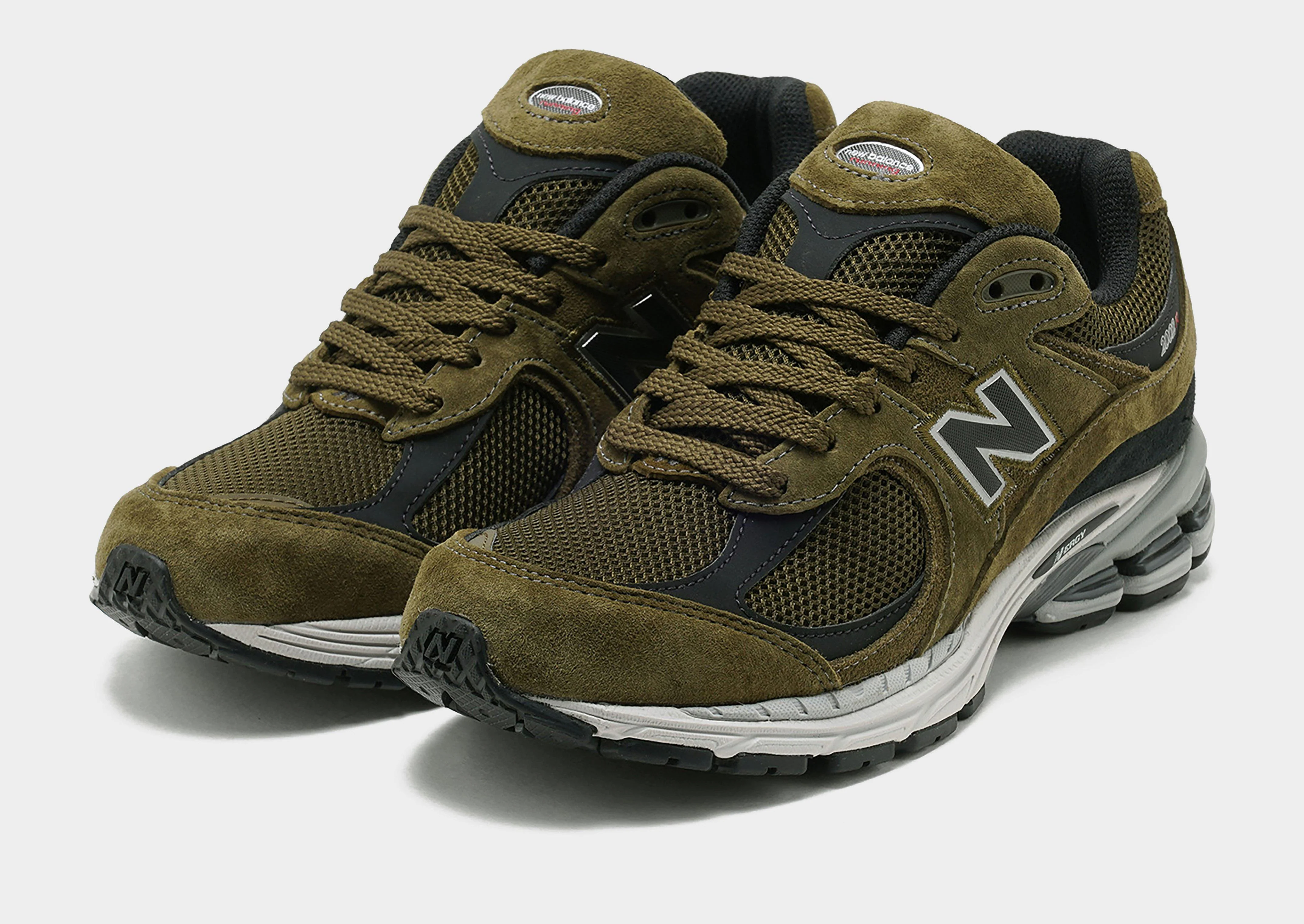 2002R - Image 2
