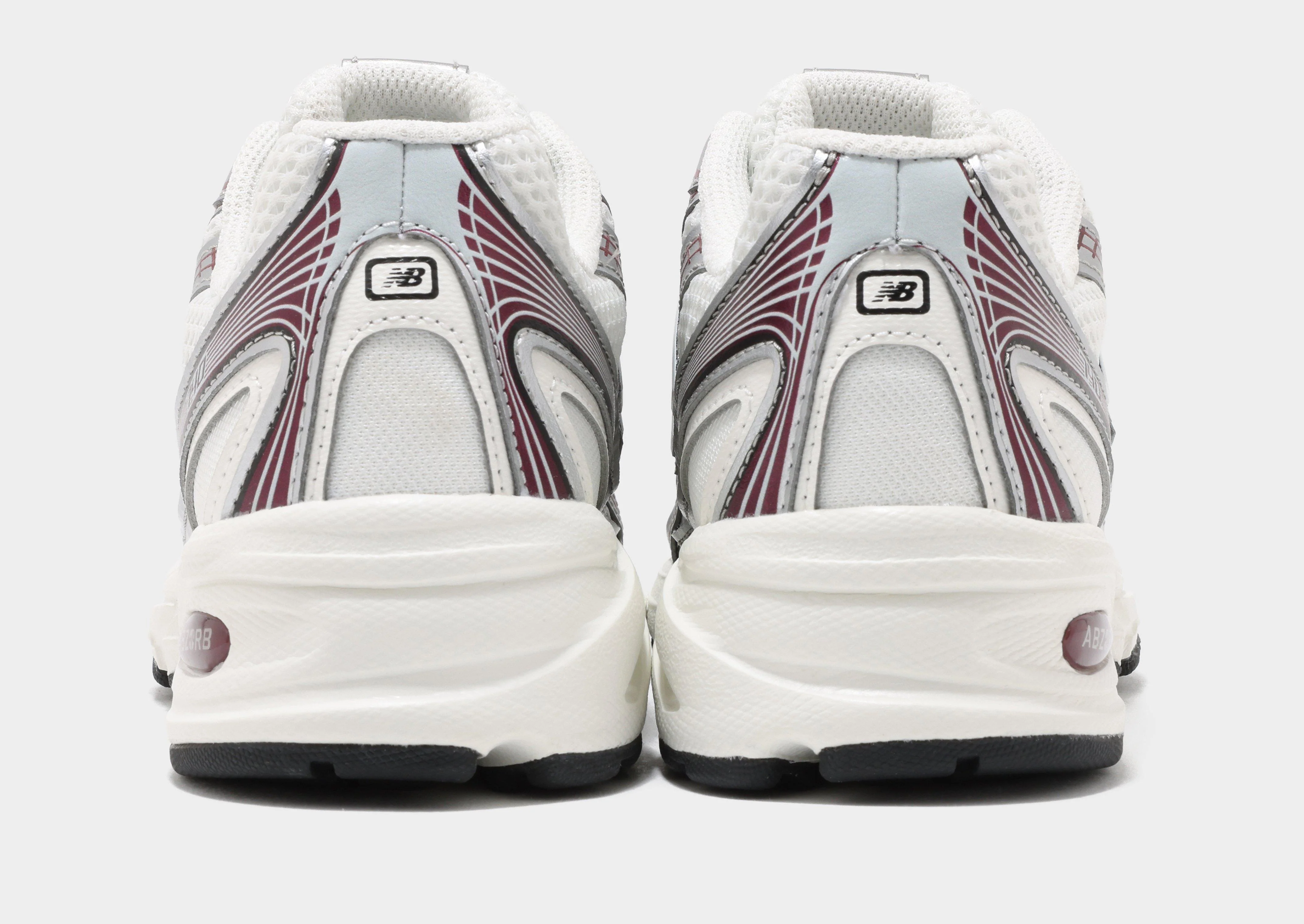 740 Women's - Image 3