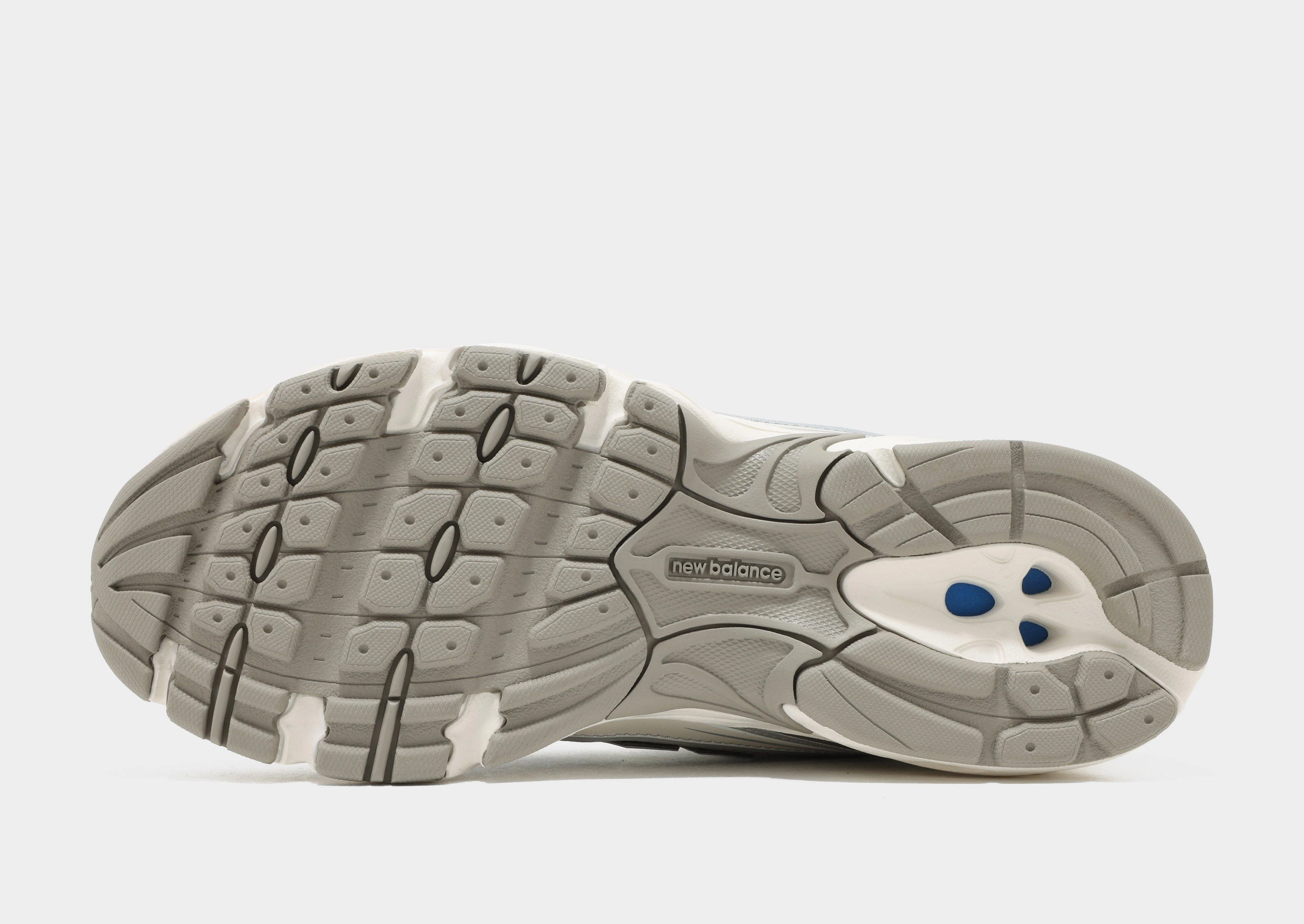 740 Women's - Image 6