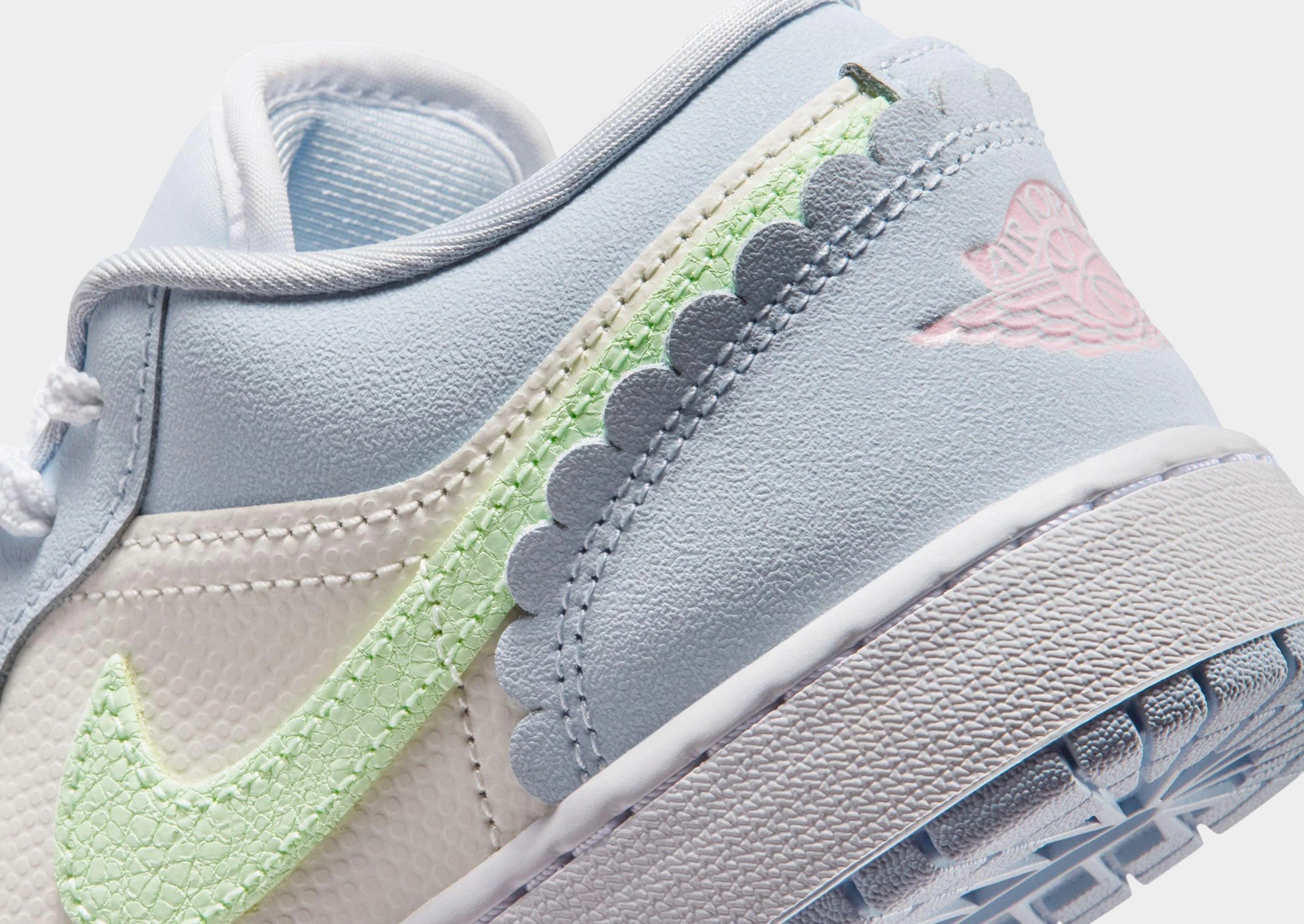 Air 1 Low SE Junior's - Image 5