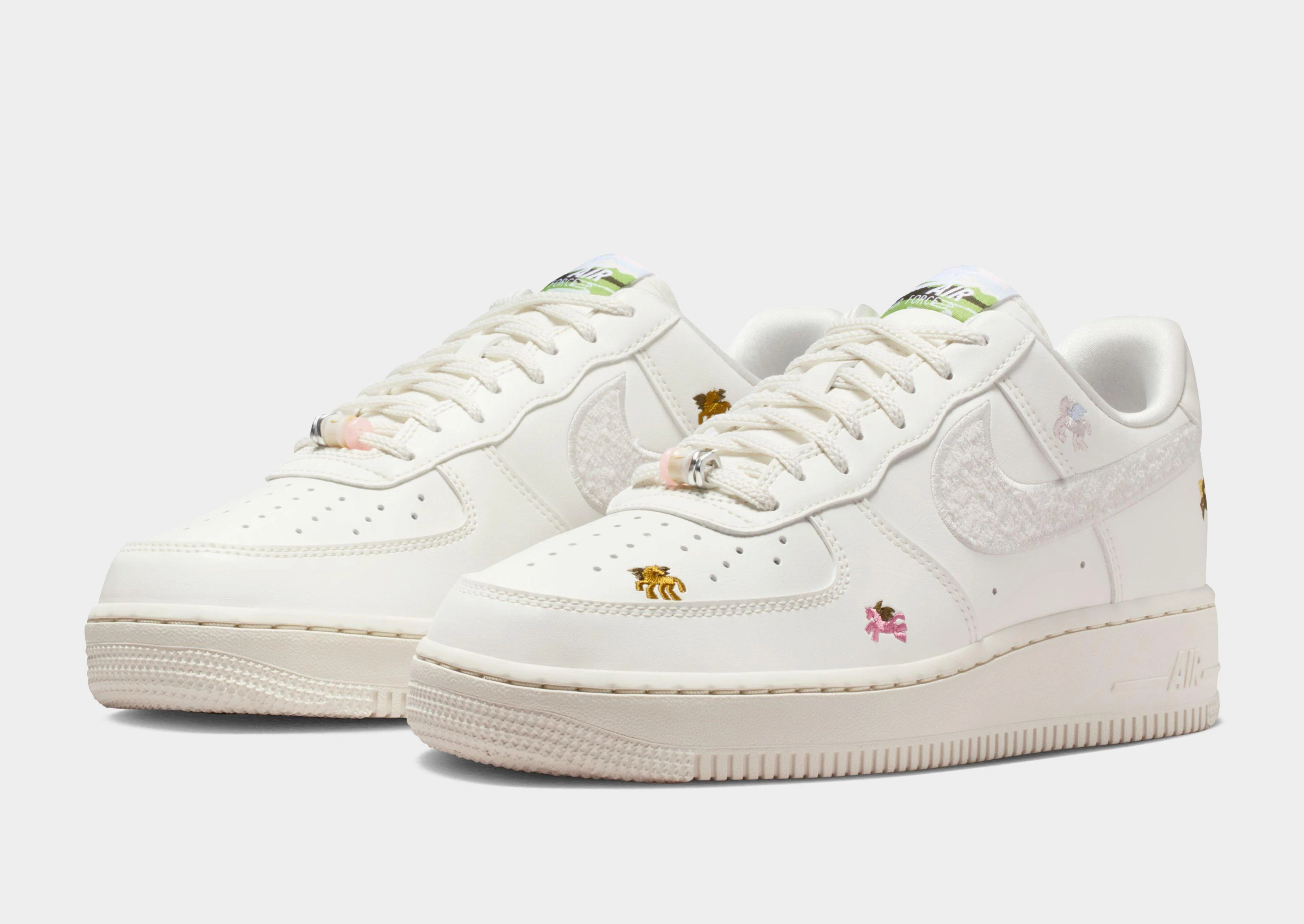 Air Force 1 '07 LNY Women's - Image 2