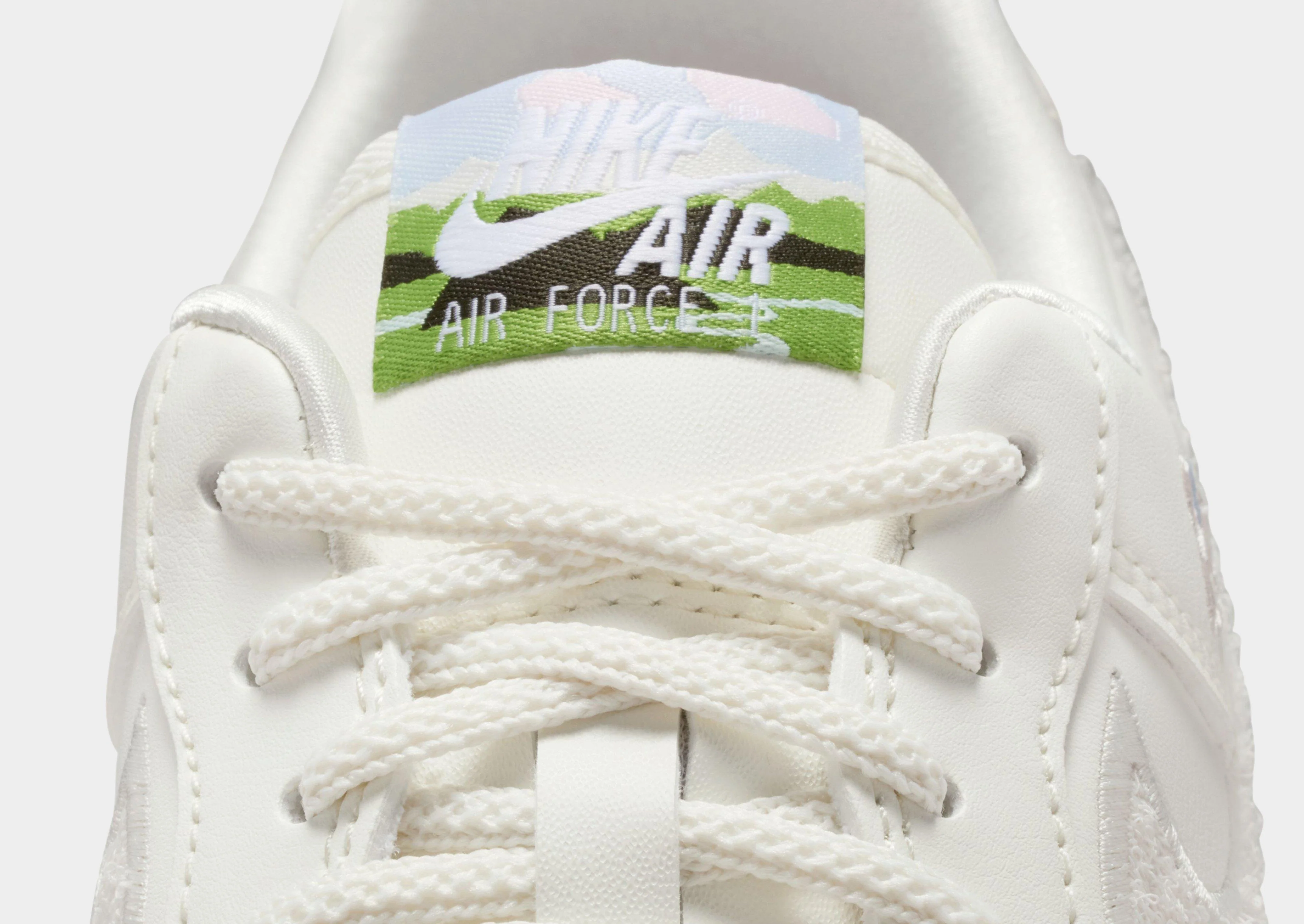 Air Force 1 '07 LNY Women's - Image 5