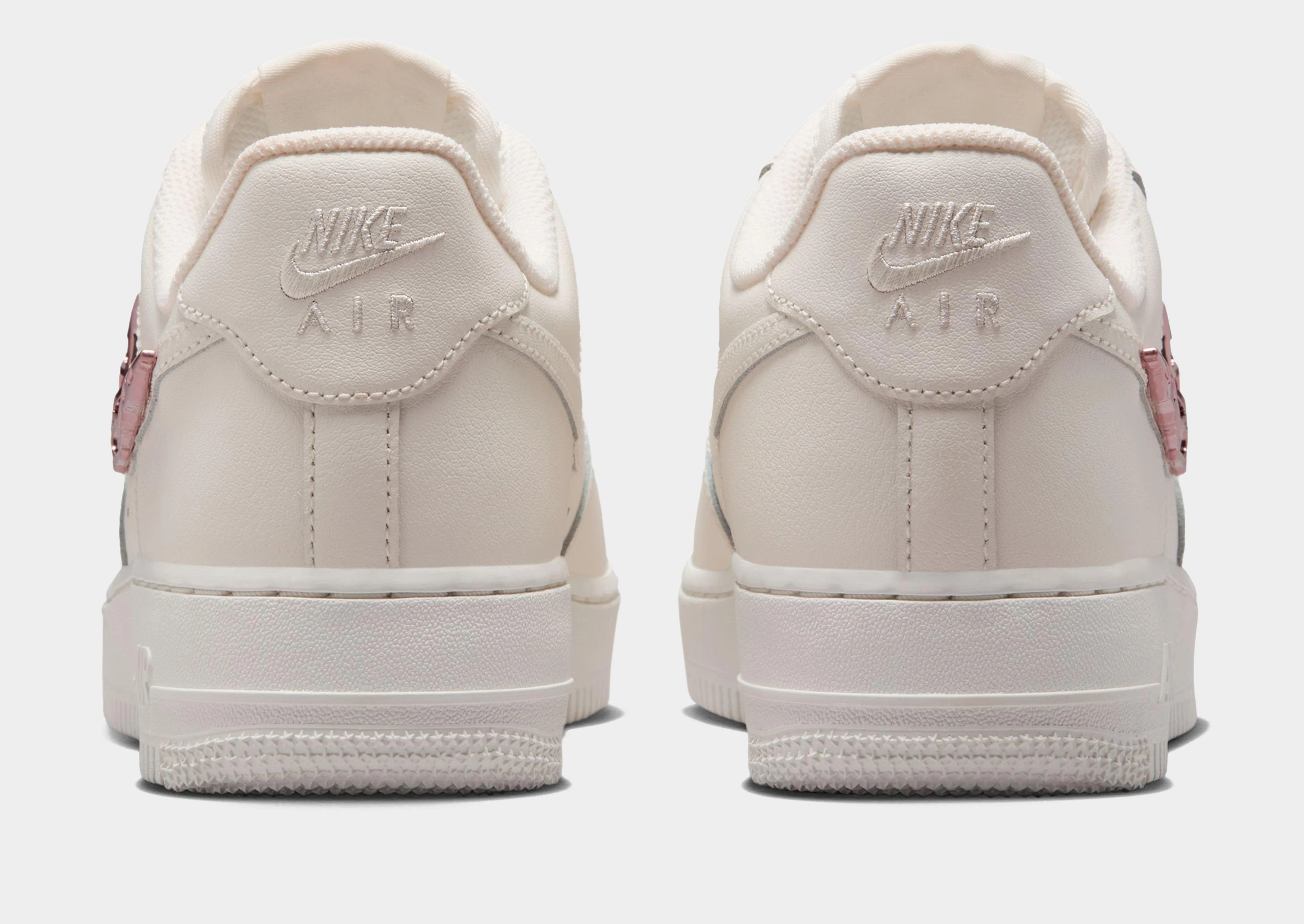 Air Force 1 ’07 LX Women's - Image 3