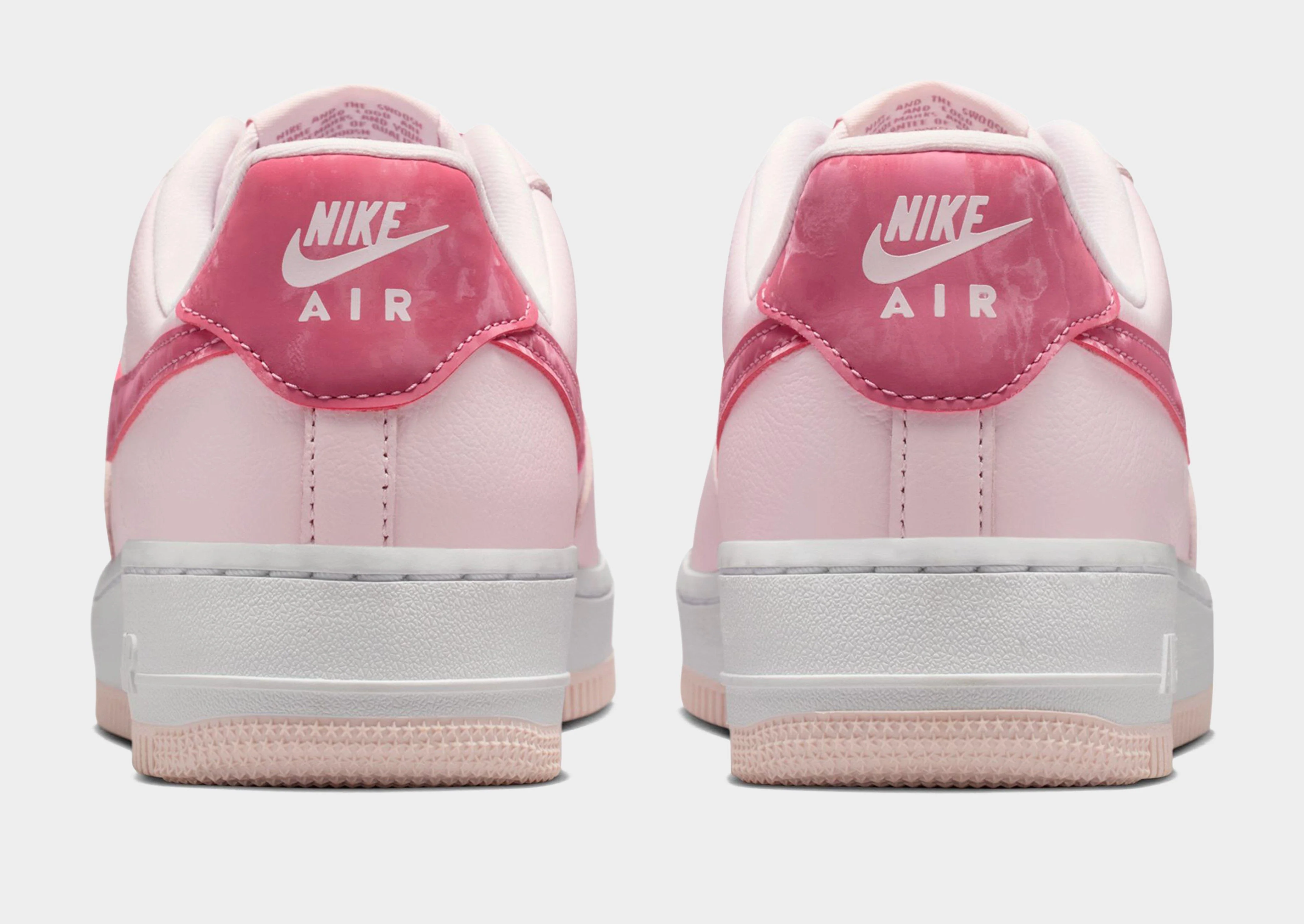 Air Force 1 '07 Valentine's Day Women's - Image 3