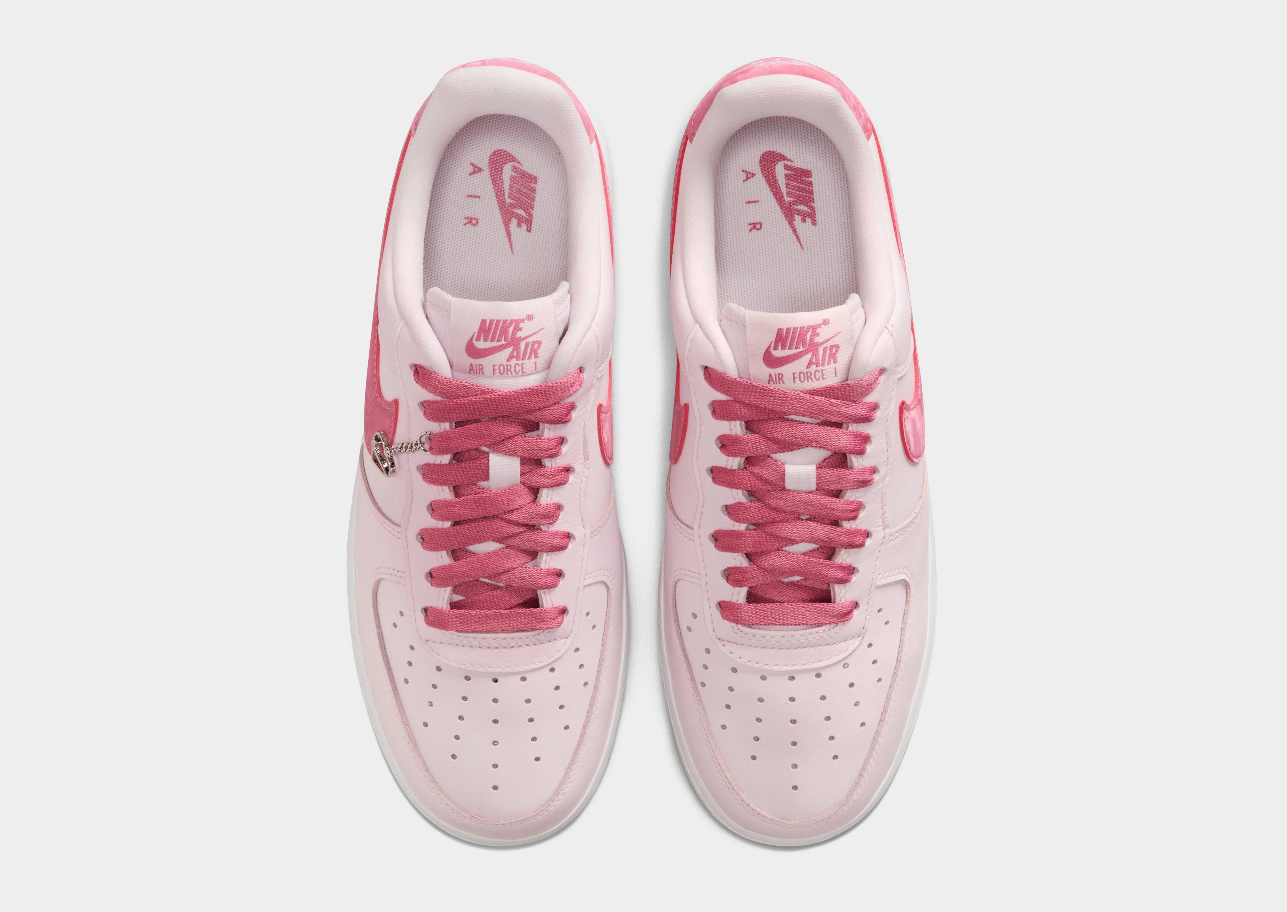 Air Force 1 '07 Valentine's Day Women's - Image 7