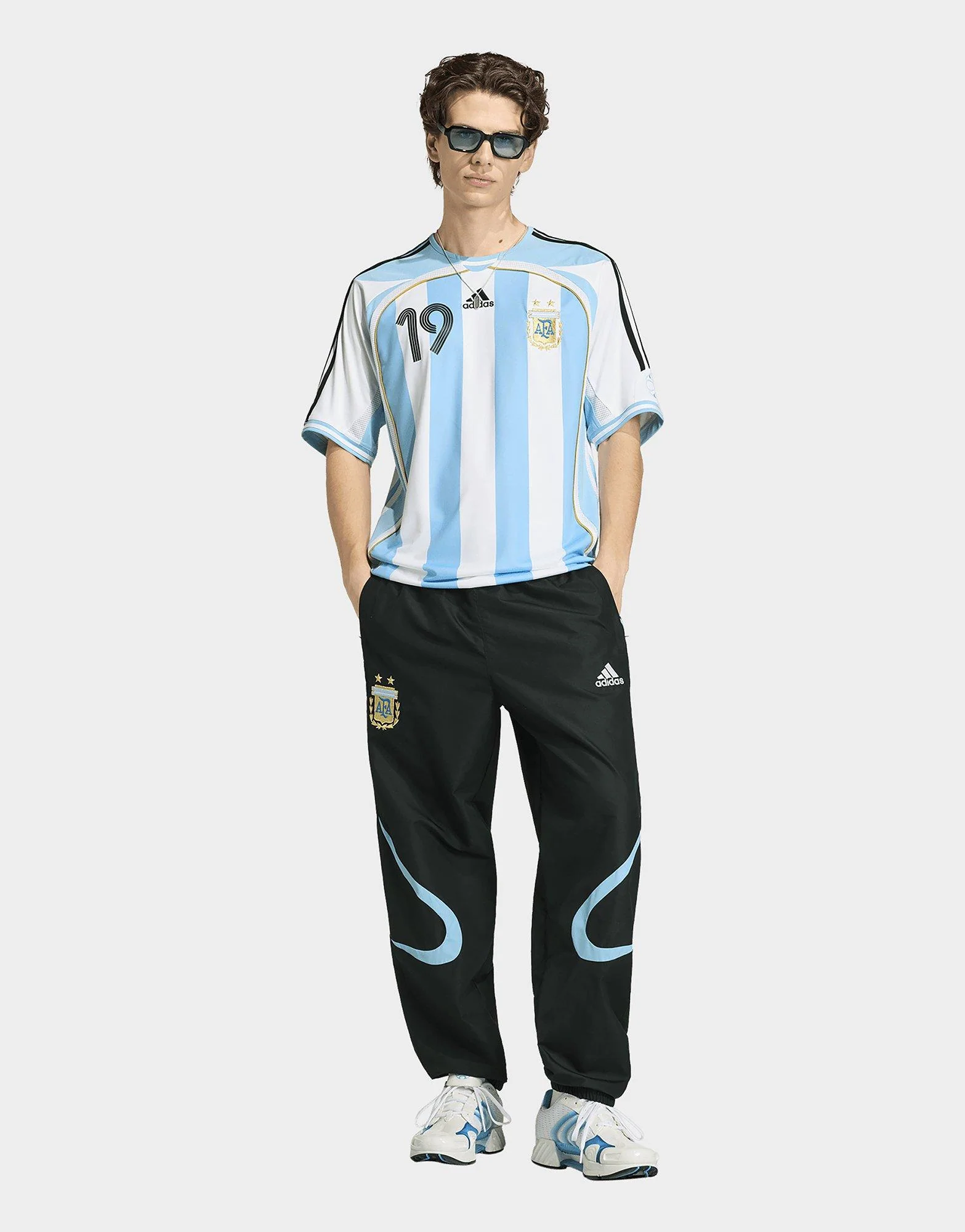 Argentina Home Messi Jersey 2006 - Image 3