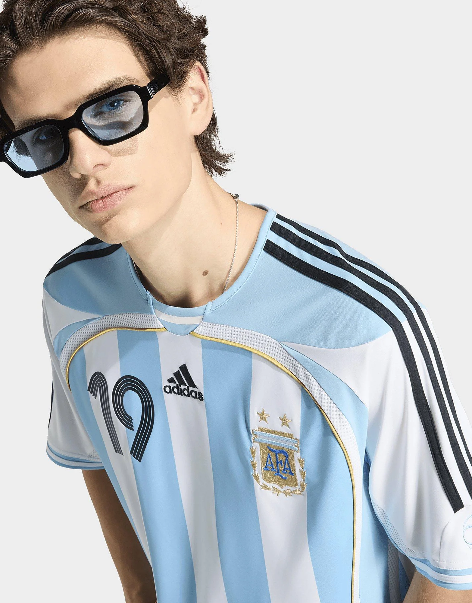 Argentina Home Messi Jersey 2006 - Image 4