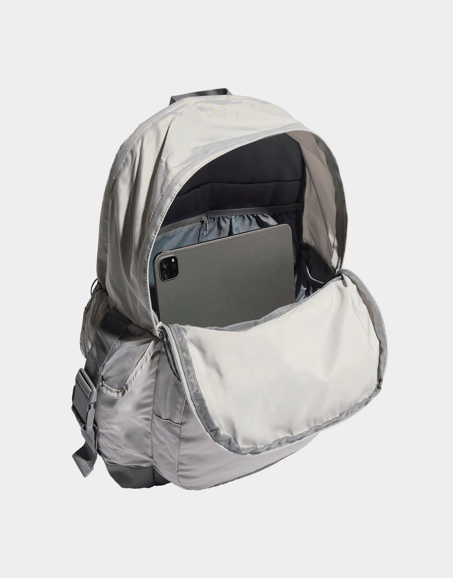 Backpack - Image 4