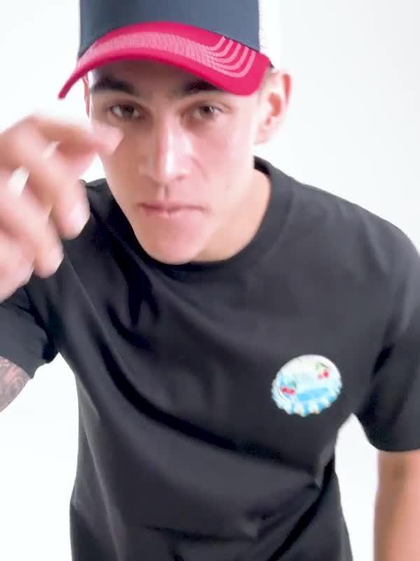 Capped T-Shirt - Image 6