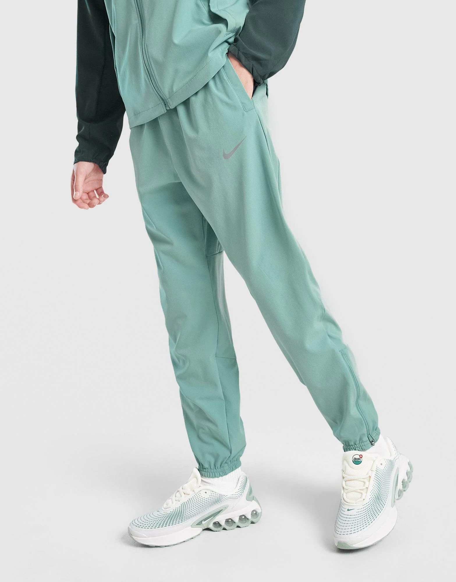 Challenger Track Pants Junior - Image 2