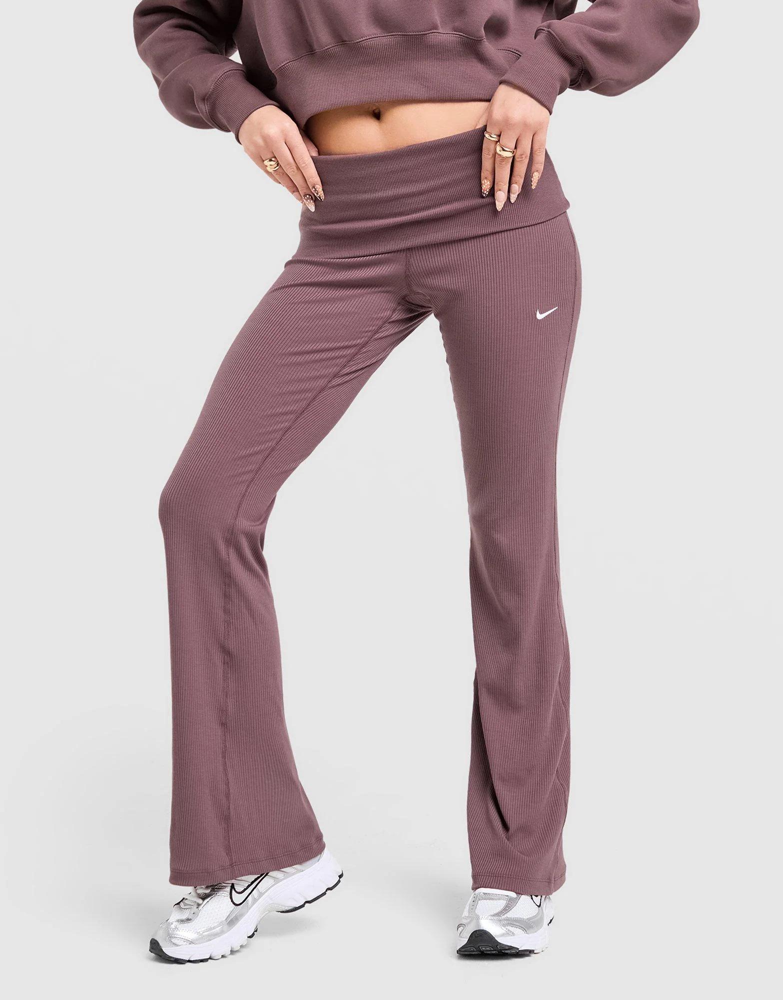 Chill Ribbed Flare Leggings - Image 2