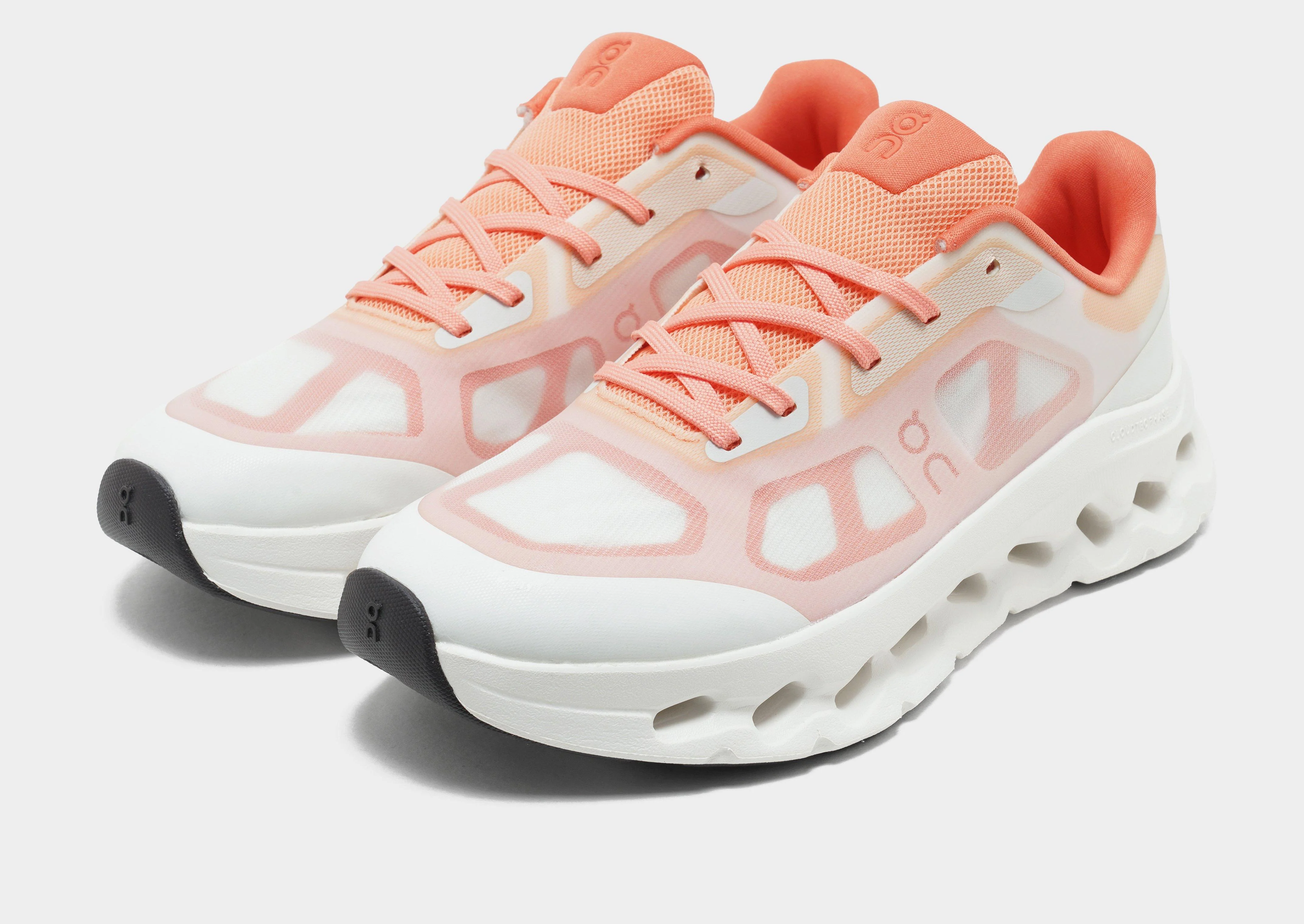 Cloudtilt Remix Women’s - Image 2