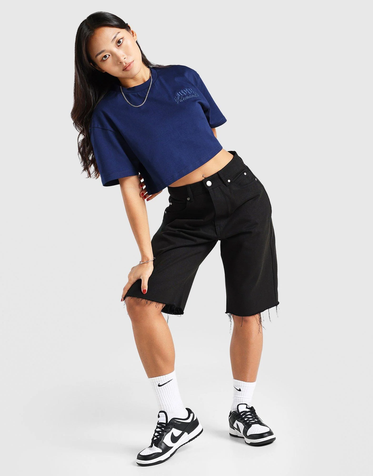 Delance Crop T-Shirt - Image 2
