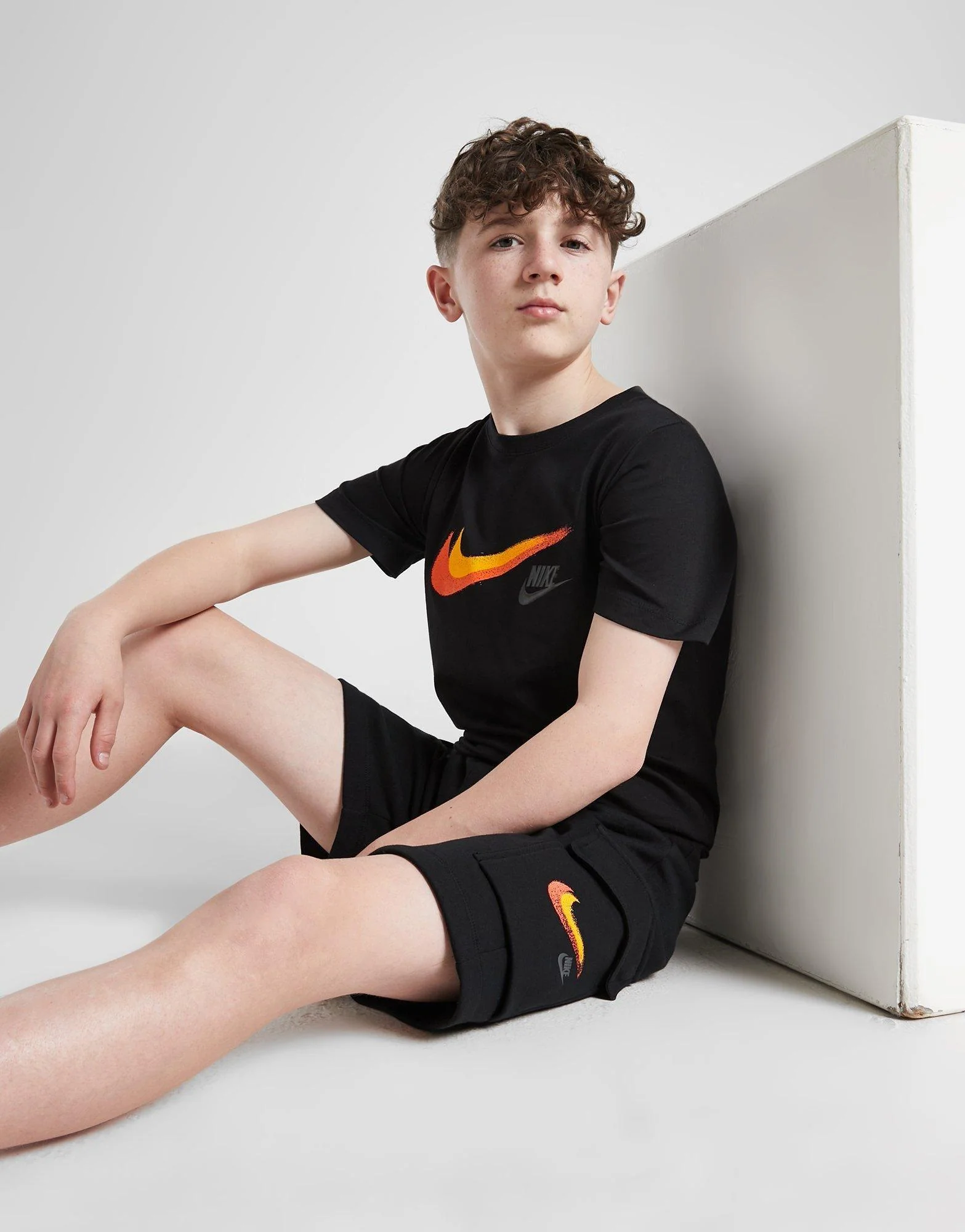 Double Swoosh Cargo Shorts Junior's - Image 3