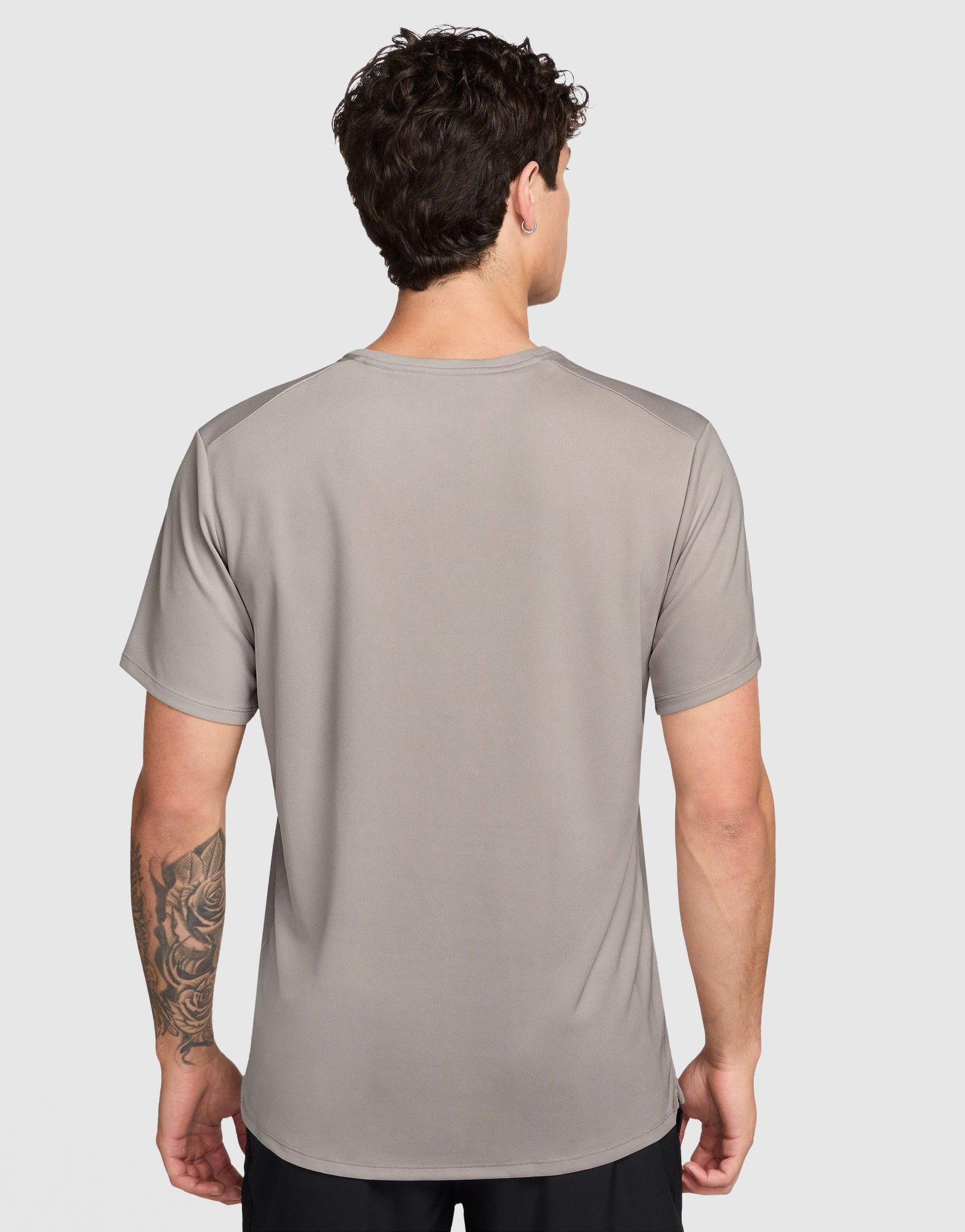 Dri-FIT UV Miler Short-Sleeve Running Top - Image 3