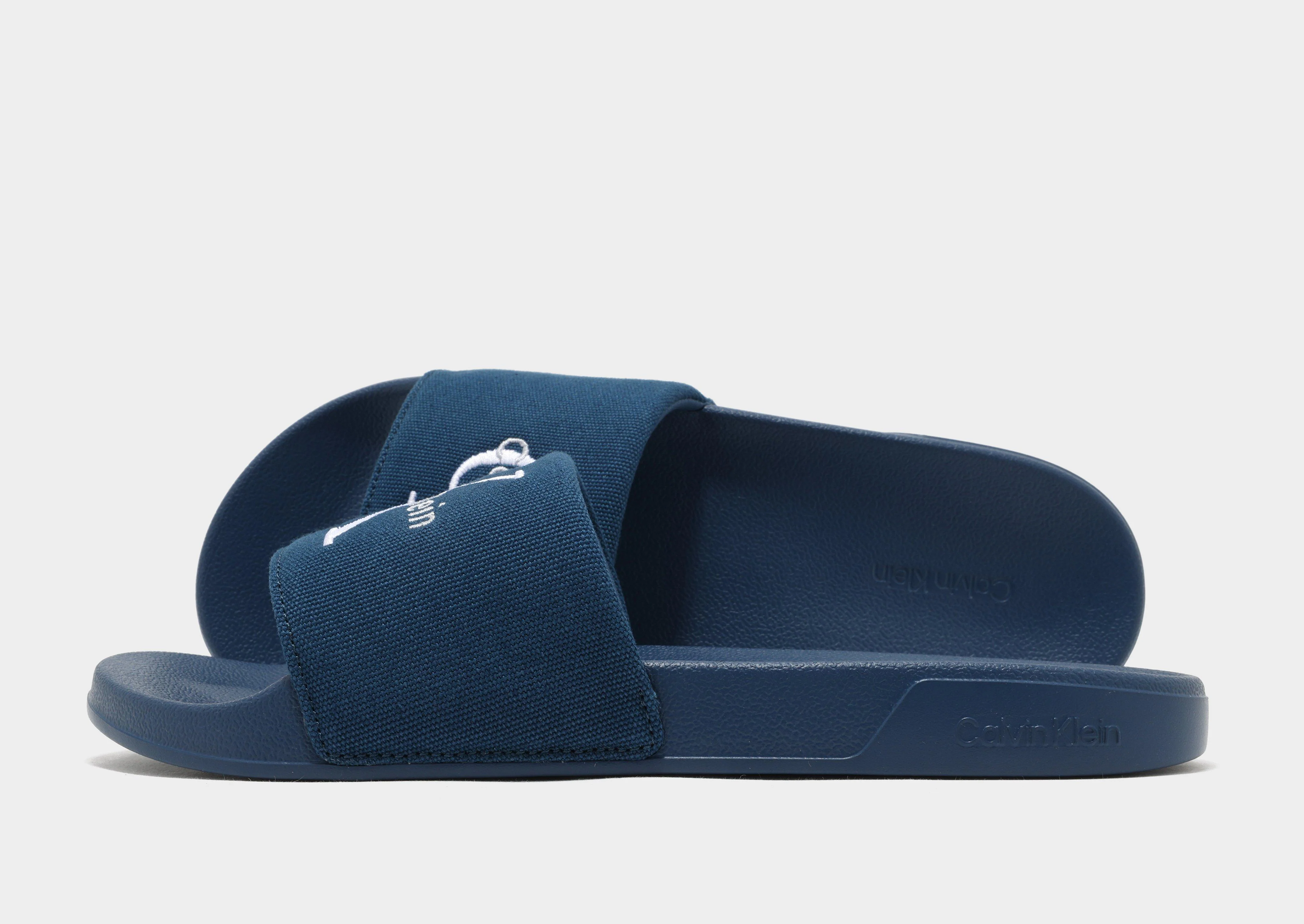 Logo Embellished Canvas Slides