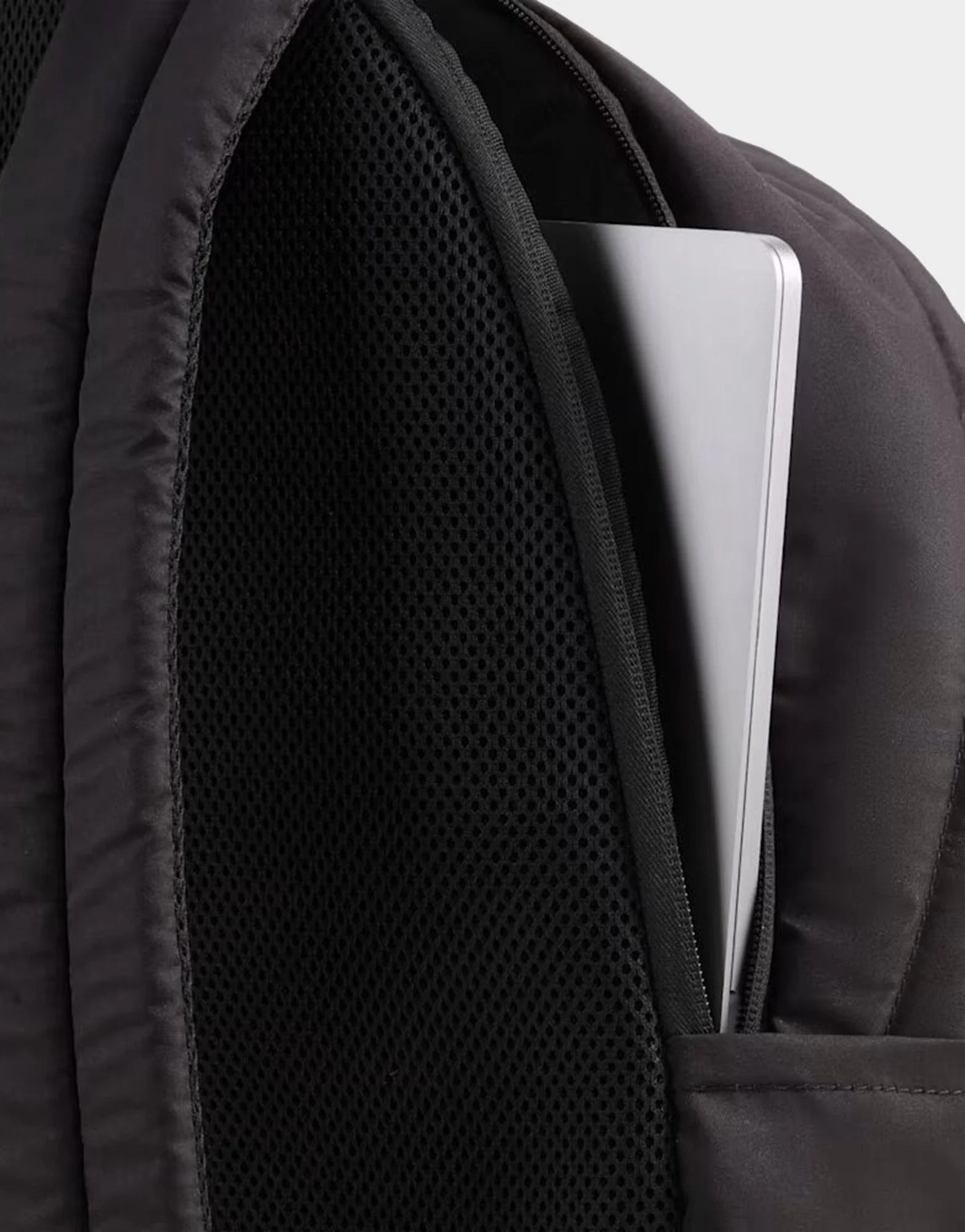Essentials 20L Backpack - Image 3