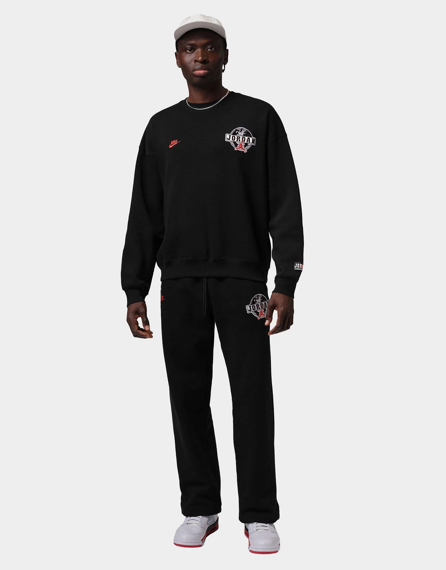 Globe Crew Sweatshirt - Image 2