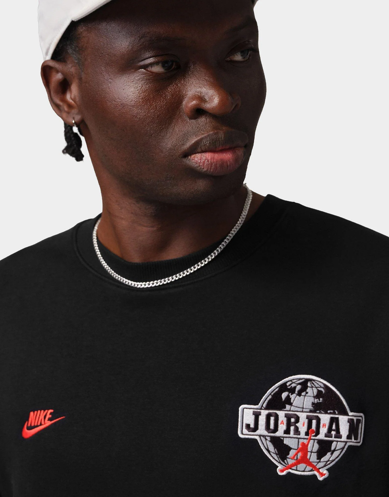 Globe Crew Sweatshirt - Image 4