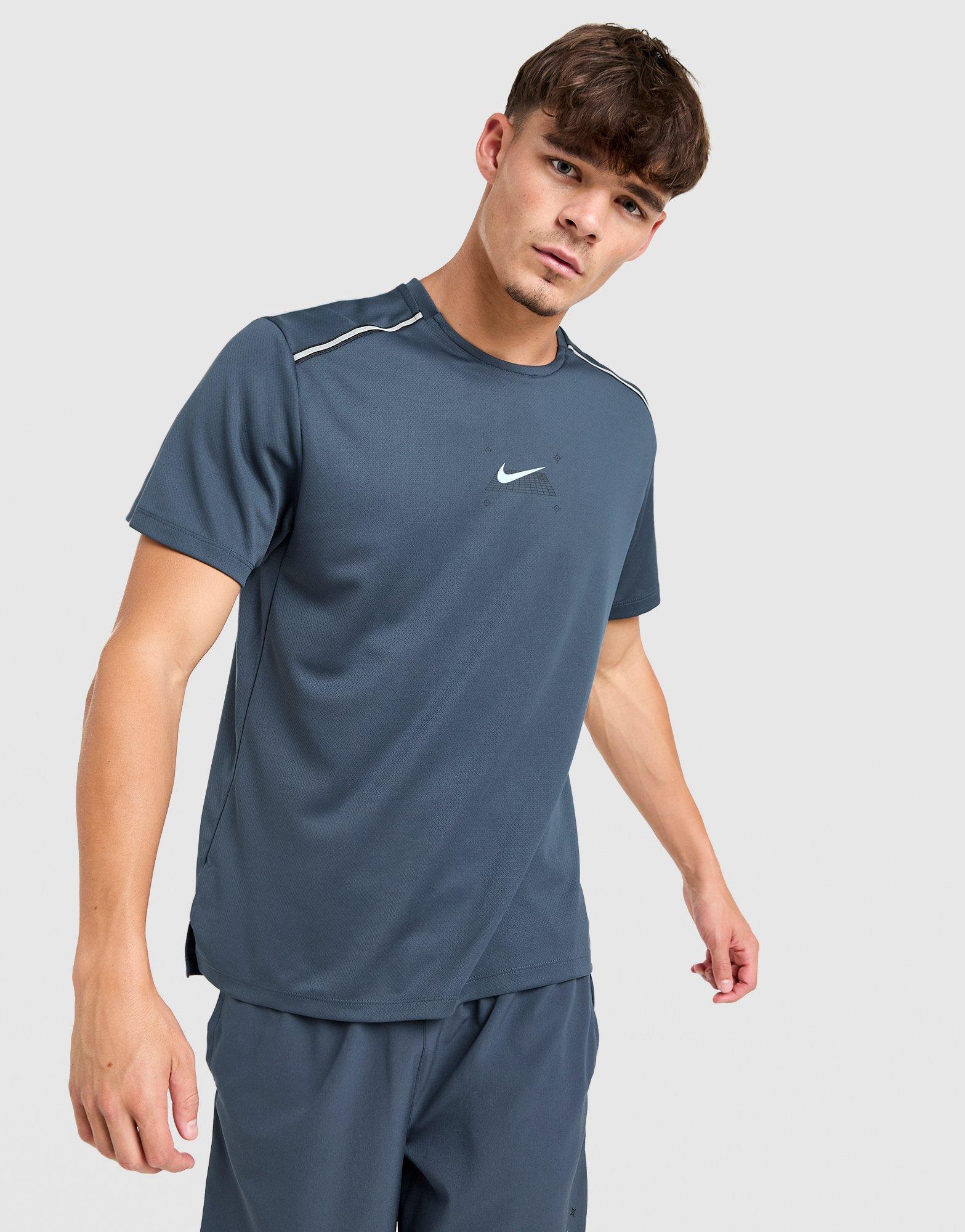 Grid T-Shirt - Image 2