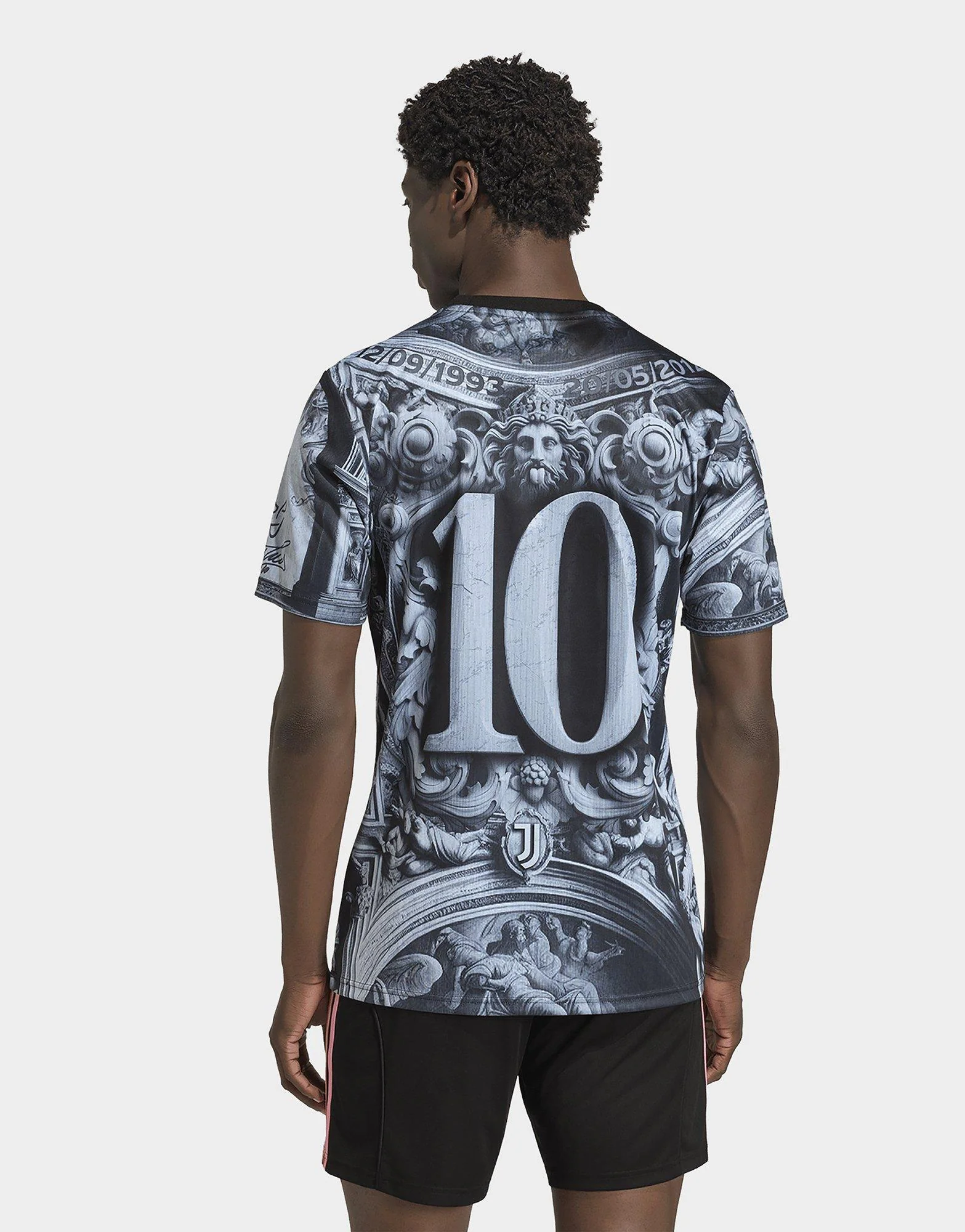 Juventus Pre Match Shirt - Image 3