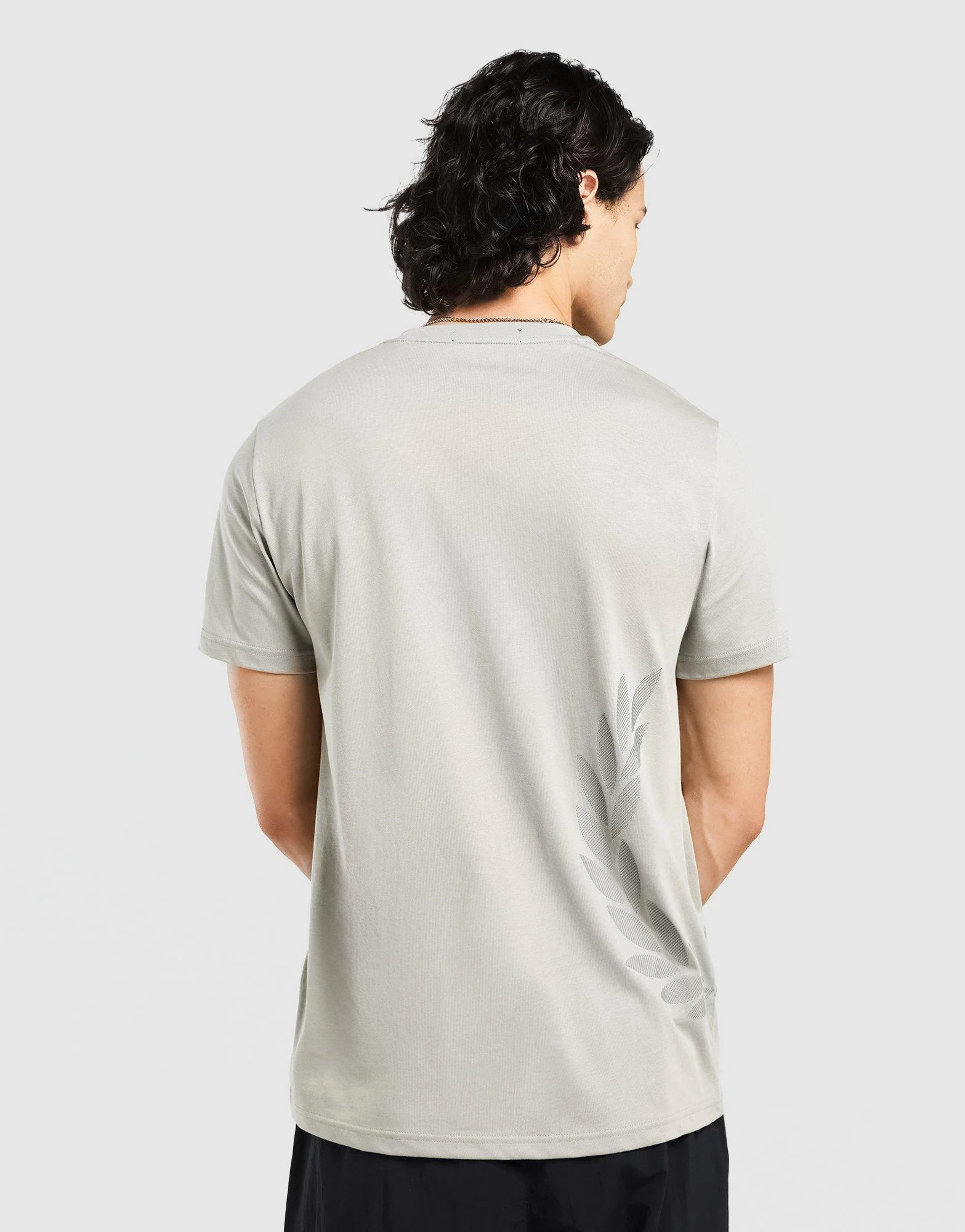 Large Laurel T-Shirt - Image 5