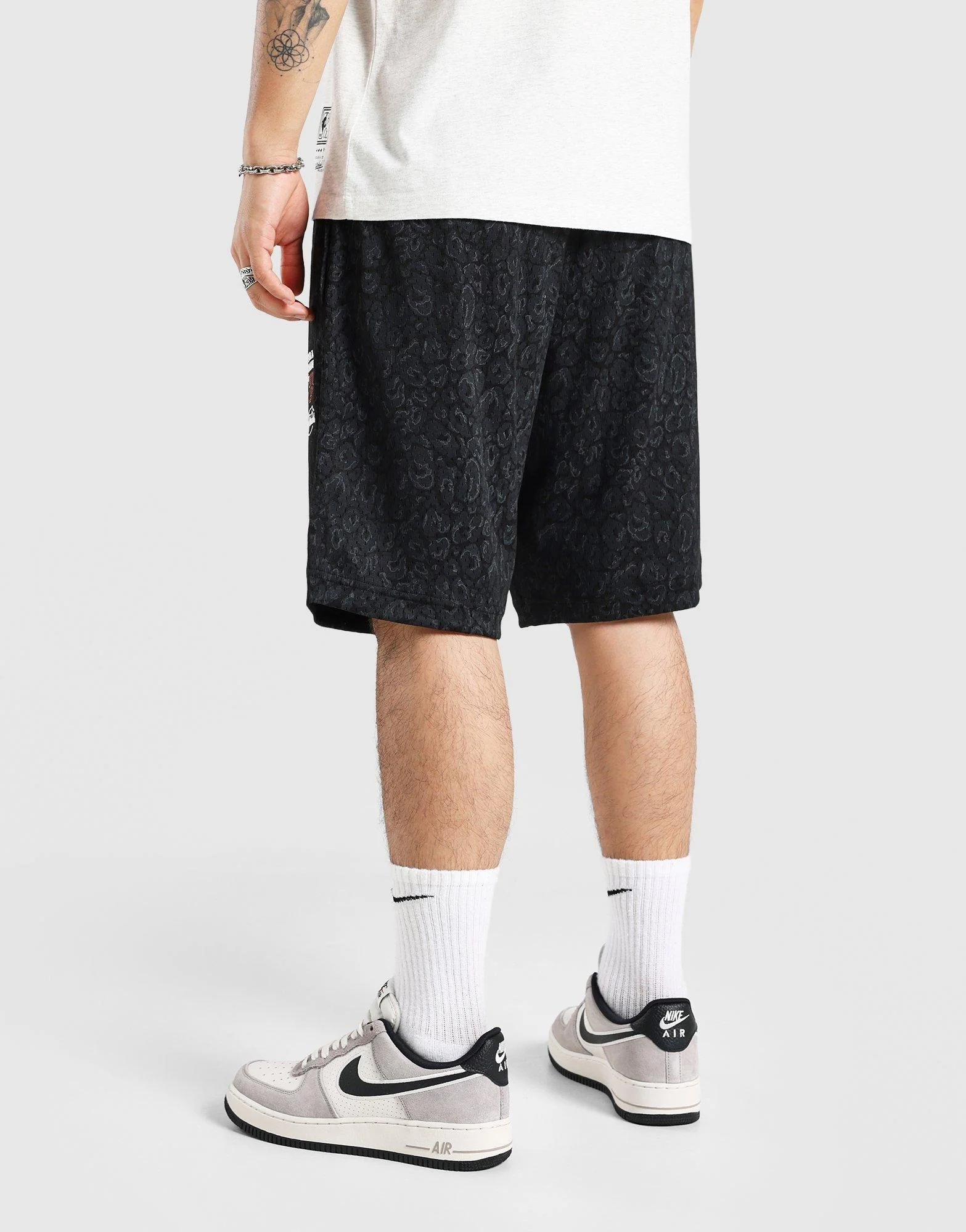 Leopard Script Shorts Chicago Bulls - Image 4