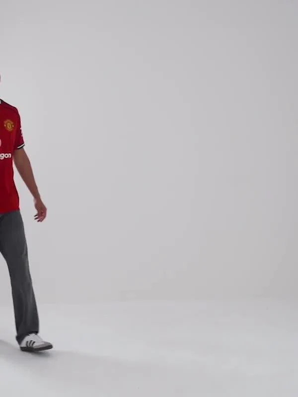 Manchester United FC 2025/26 Fernandes Home Shirt - Image 6