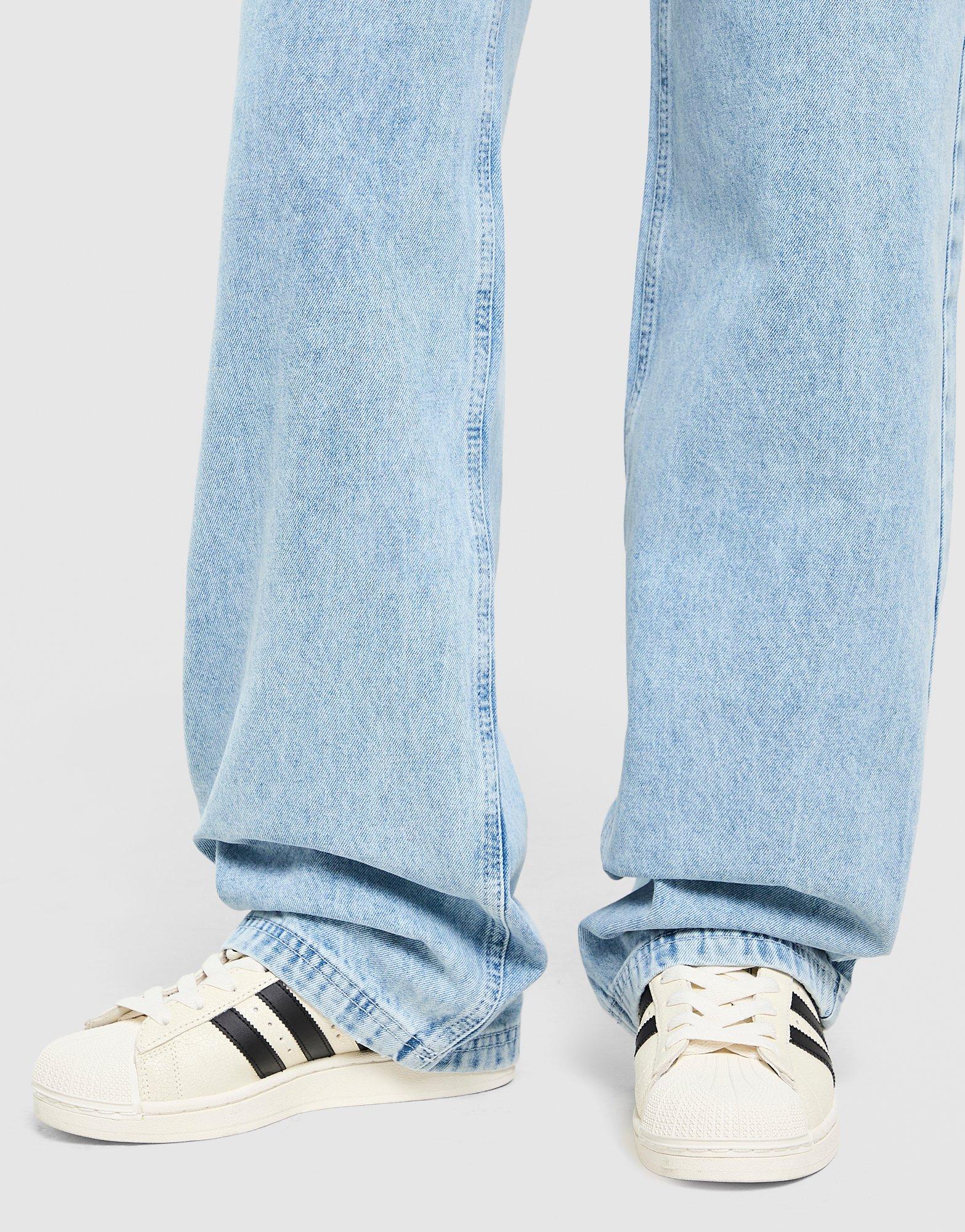 Mid-Rise Loose Jeans - Image 4