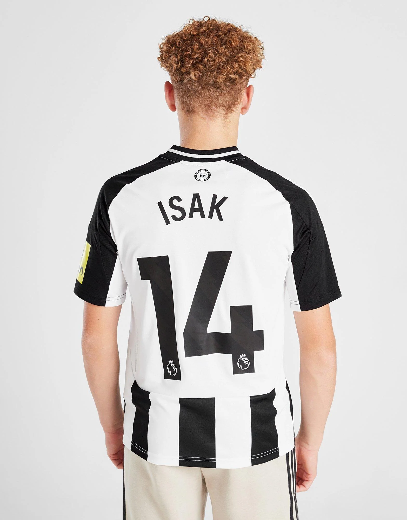 Newcastle United FC 2024/25 Isak Home Shirt Junior - Image 6