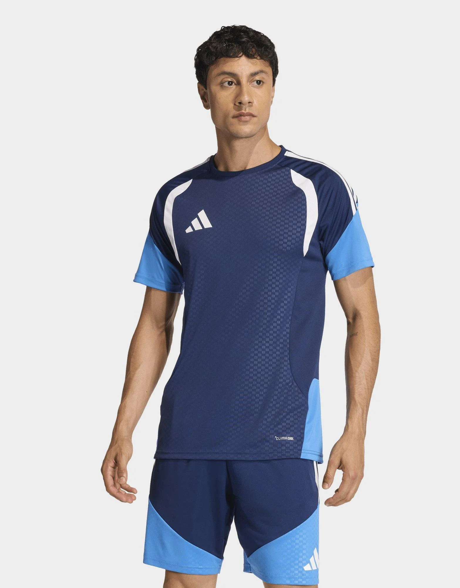 Northern Ireland Tiro 26 Training Shirt - Image 2