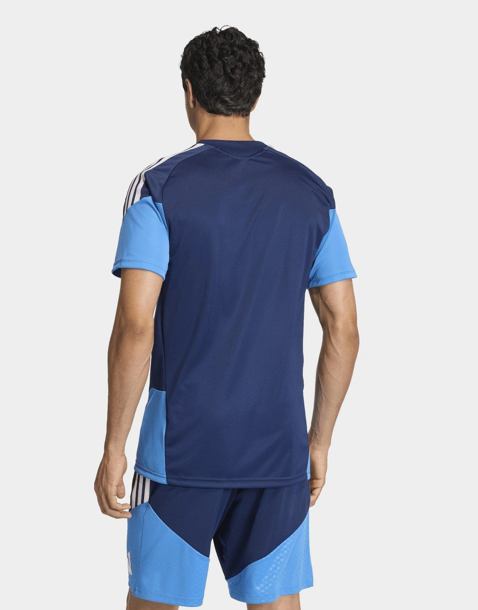 Northern Ireland Tiro 26 Training Shirt - Image 3