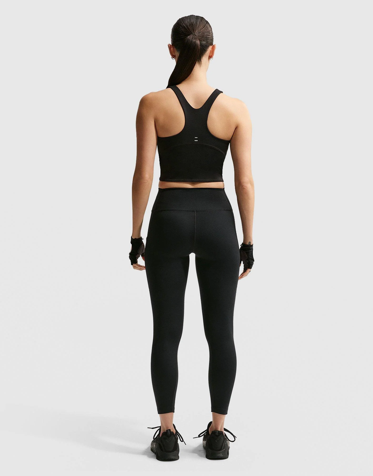One High-Waisted Leggings with Pockets - Image 2