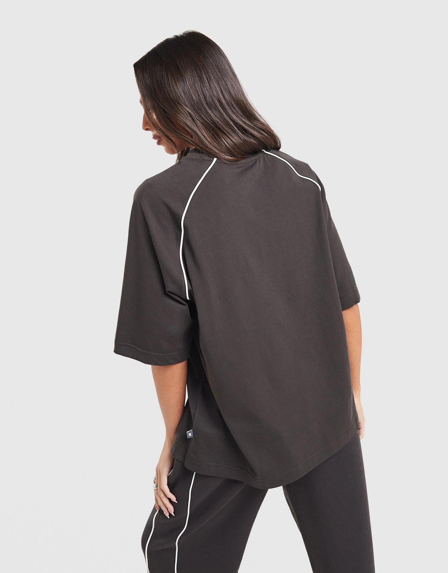 Outline T-Shirt - Image 4