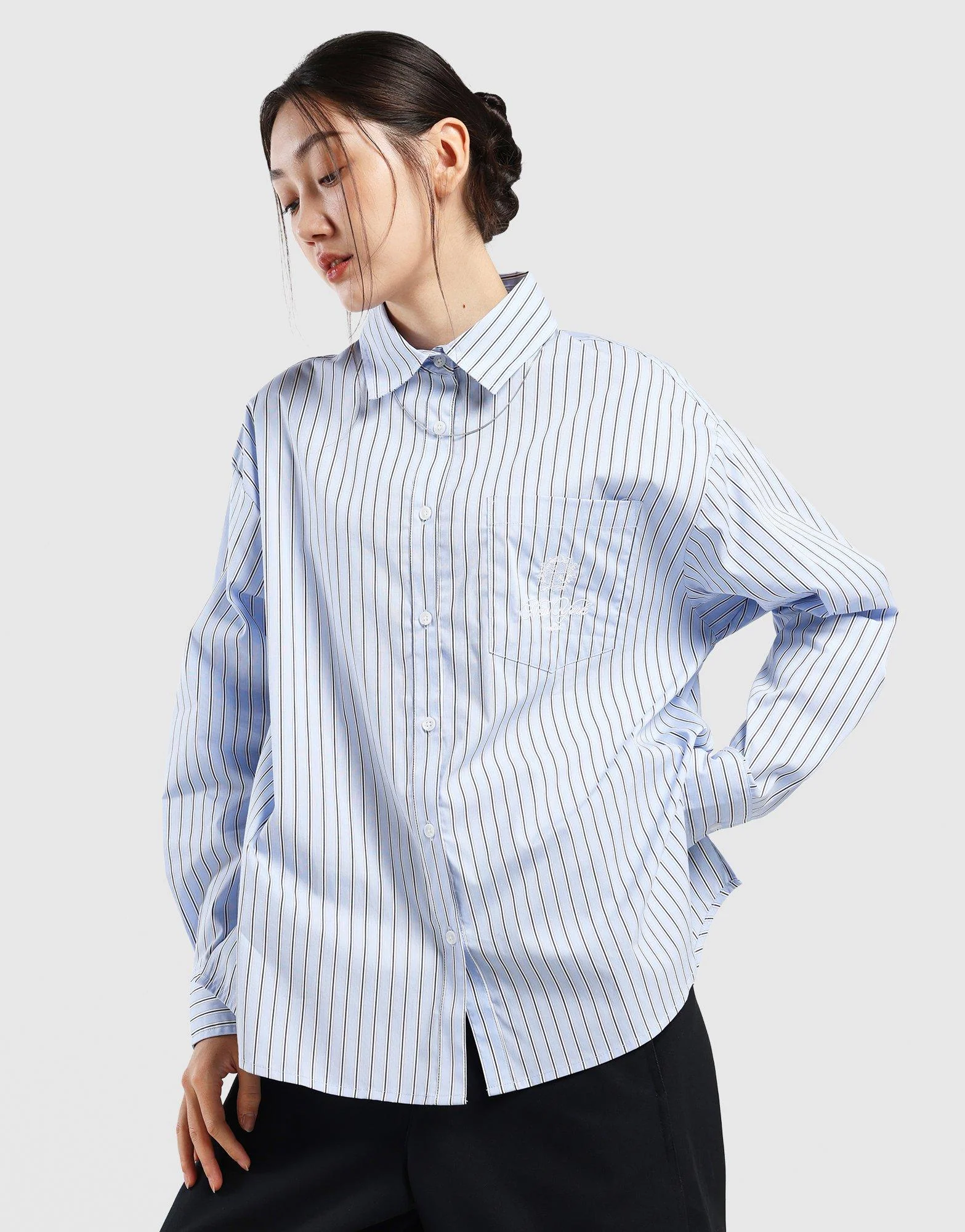 Oversized Striped New York Yankees Shirt - Image 3