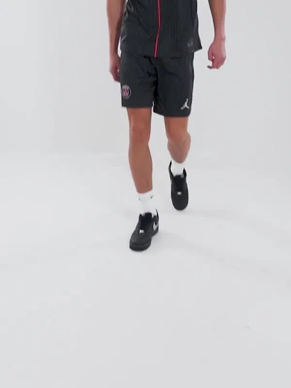 Paris Saint Germain 2025/26 Fourth Shorts - Image 6