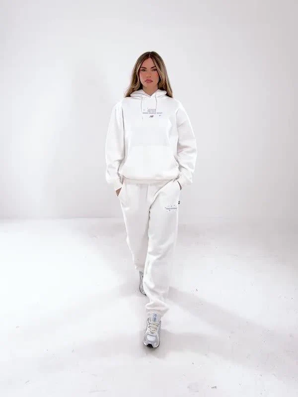 Star Cuffed Joggers - Image 6