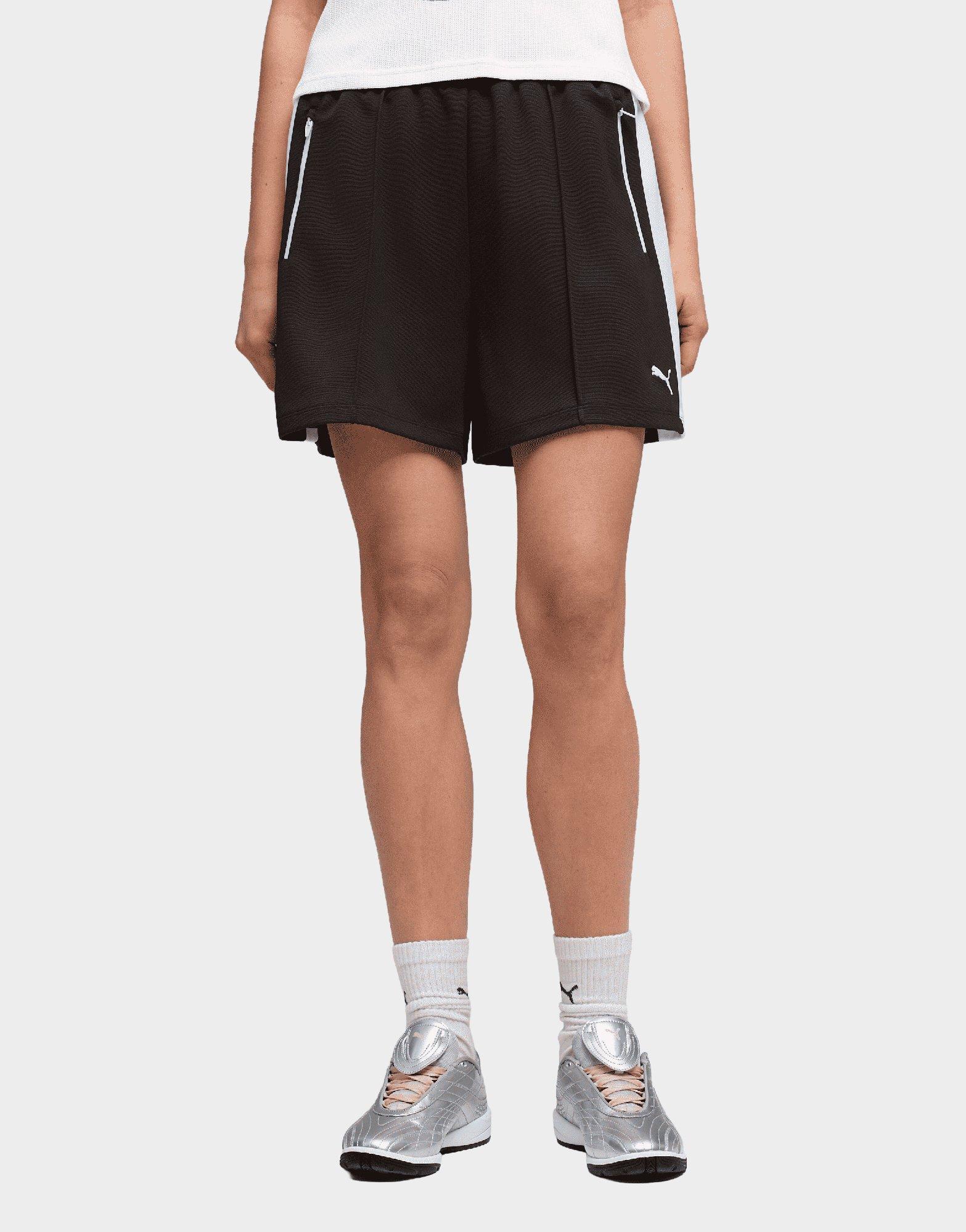 T7 Pintuck 4" Shorts - Image 2