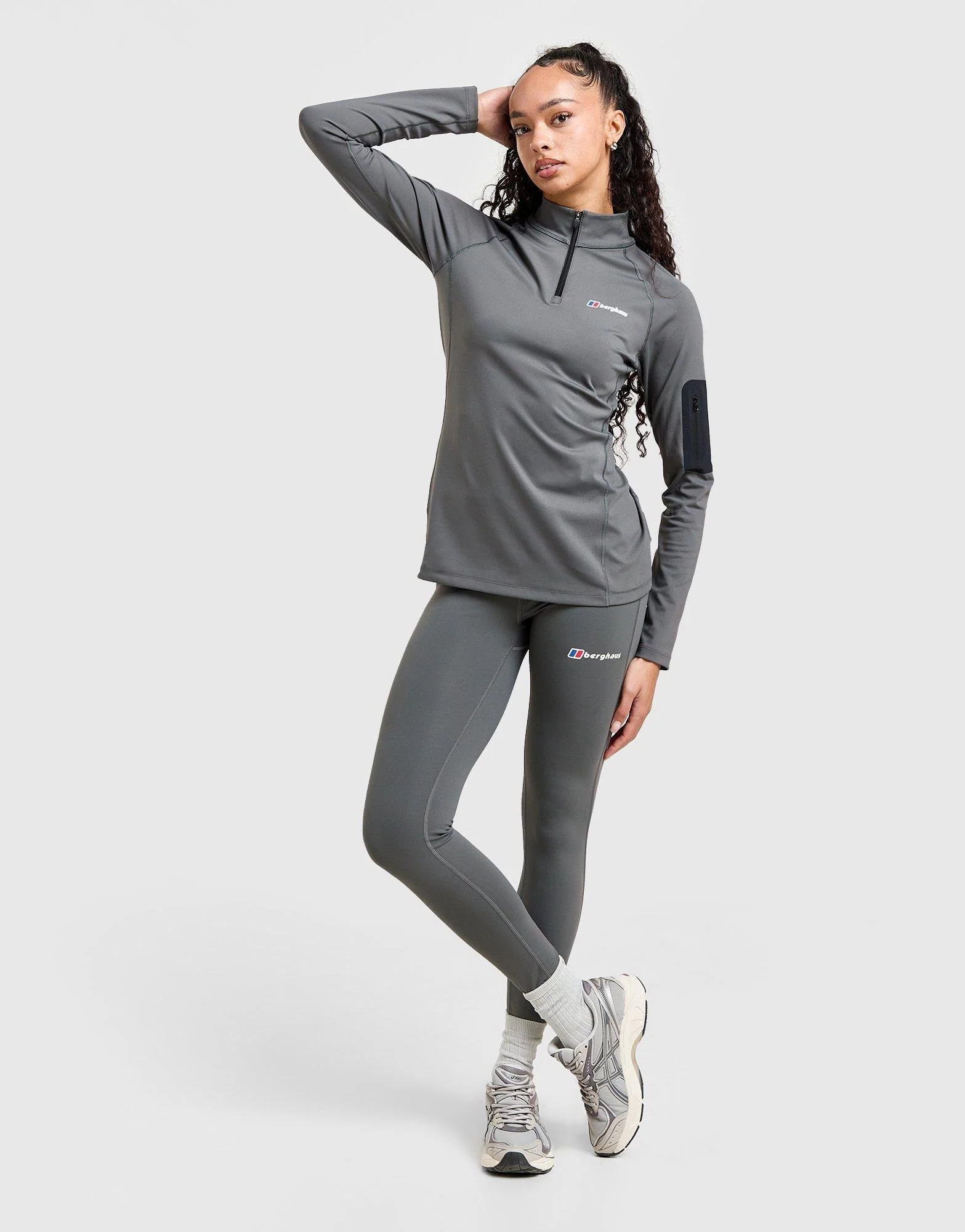 Tech Logo Leggings - Image 5