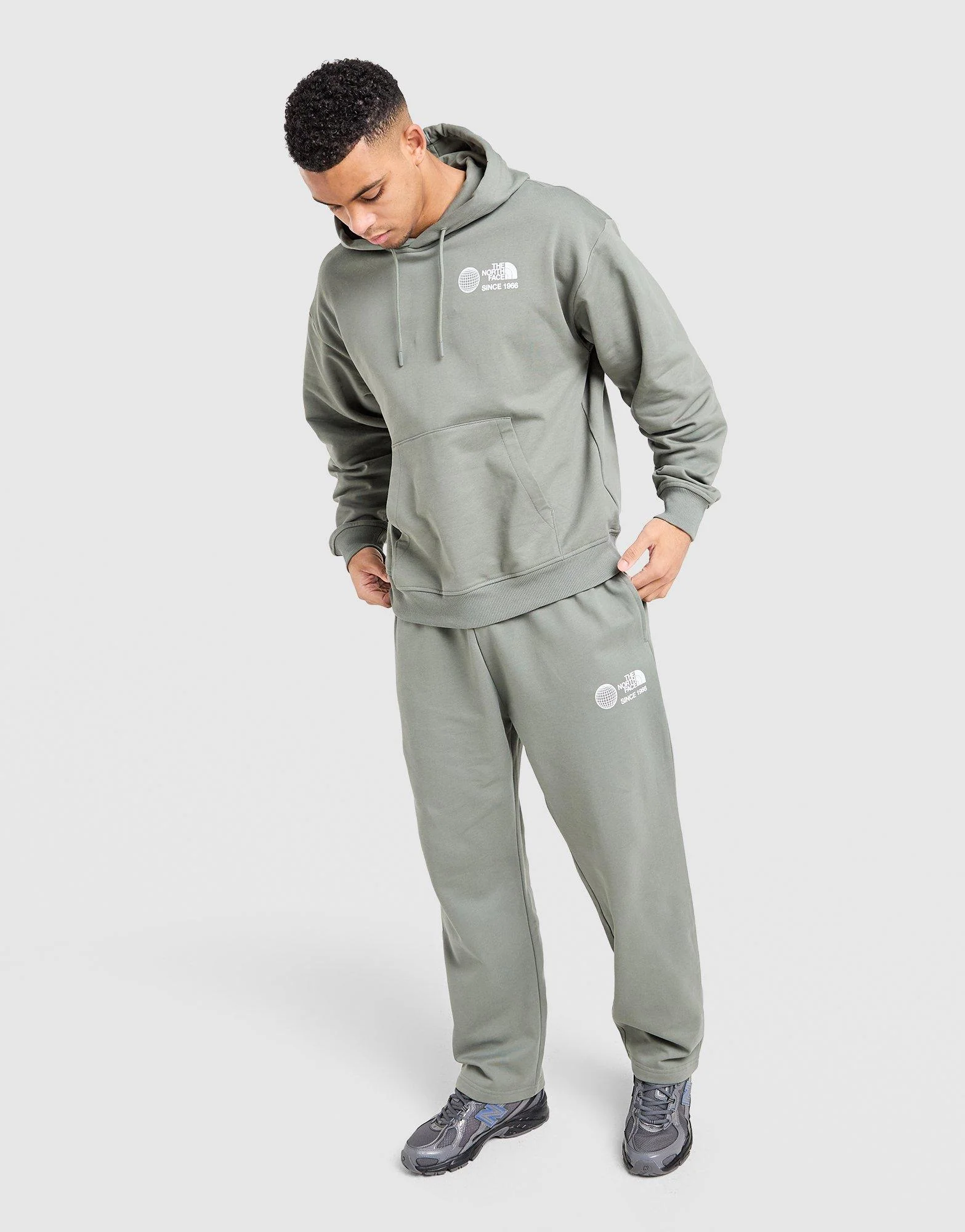Tour Graphic Oversized Hoodie - Image 2