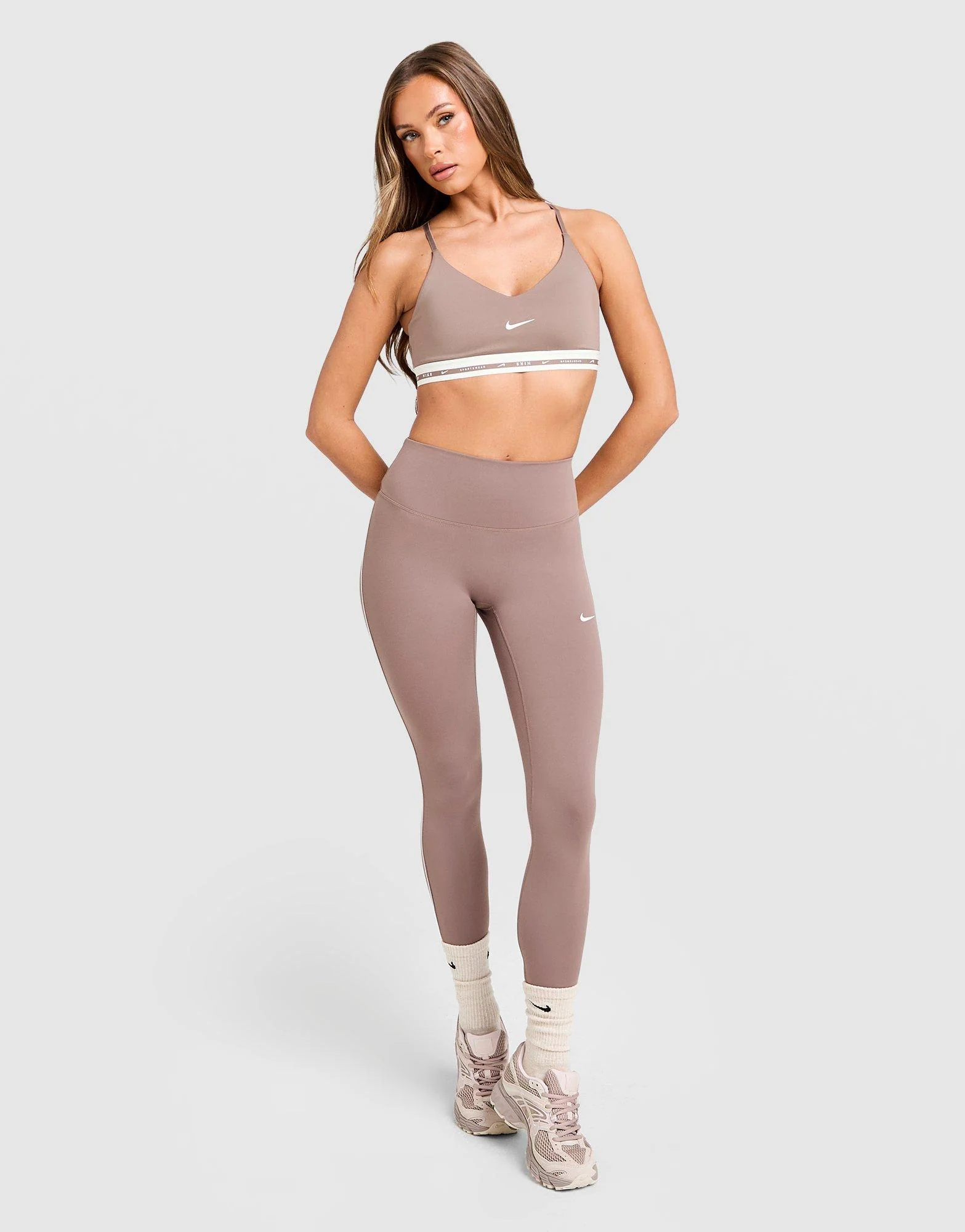 Training Indy Swoosh Sports Bra - Image 5