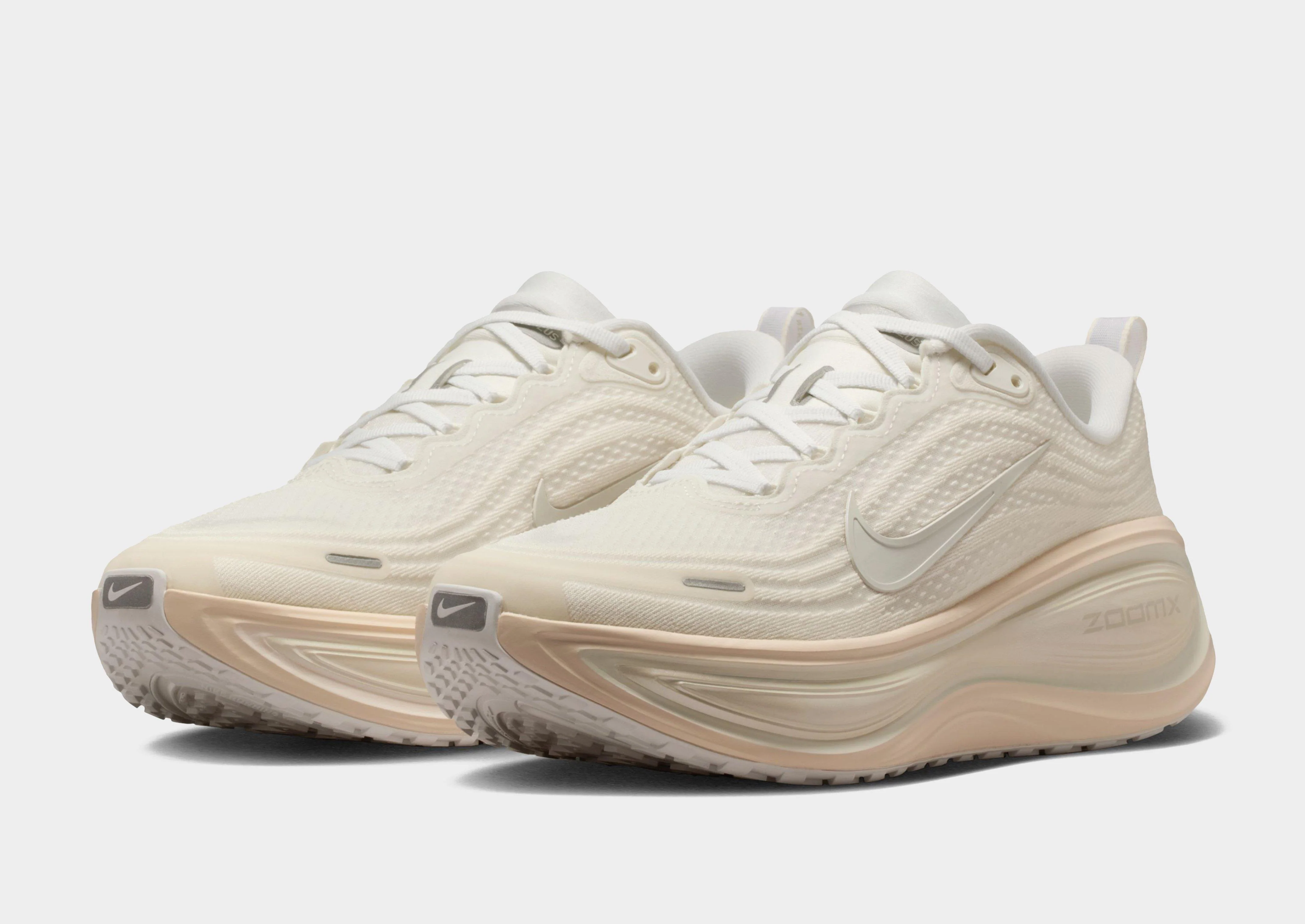 Vomero Plus Women's - Image 2