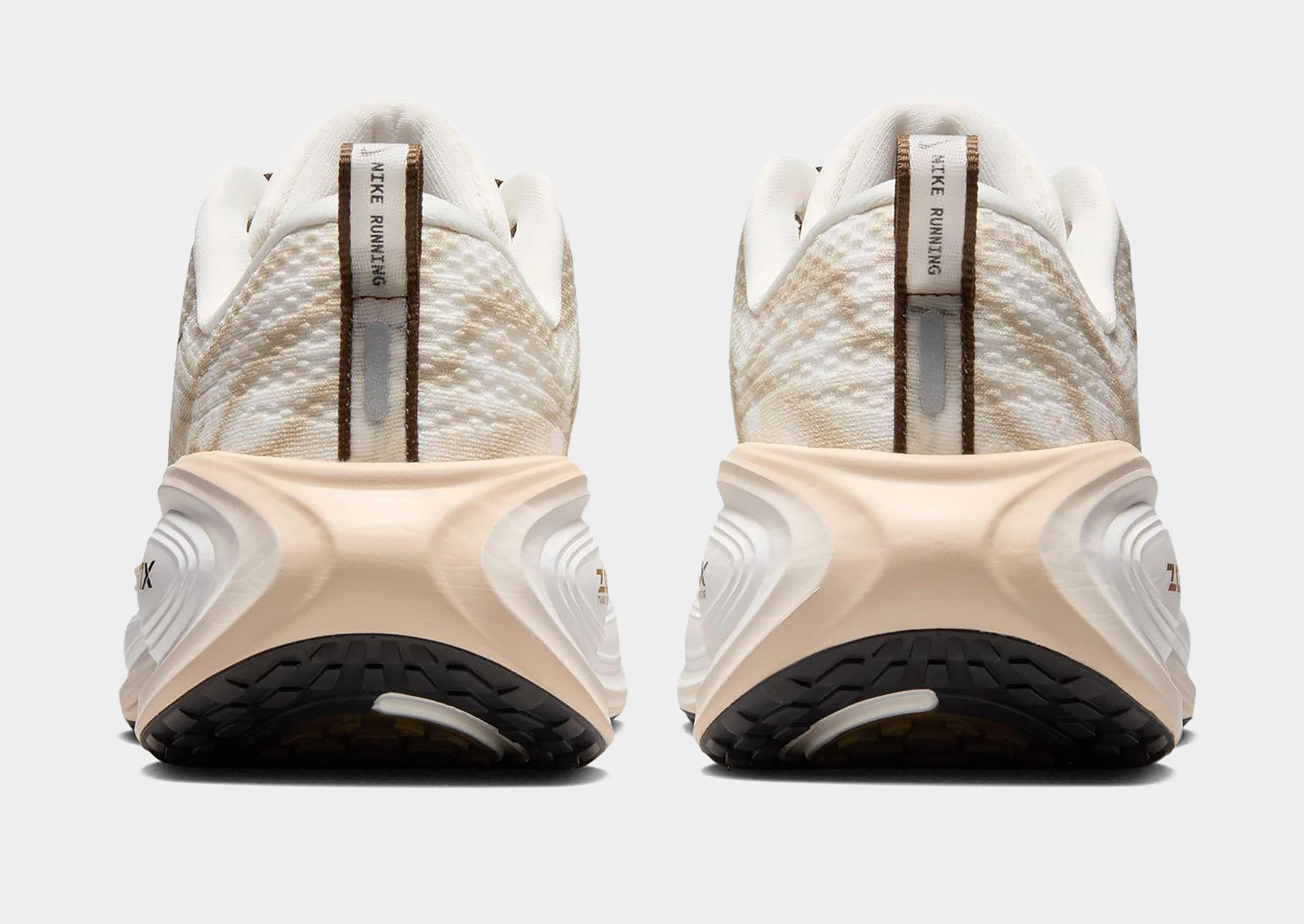 Vomero Plus Women's - Image 3