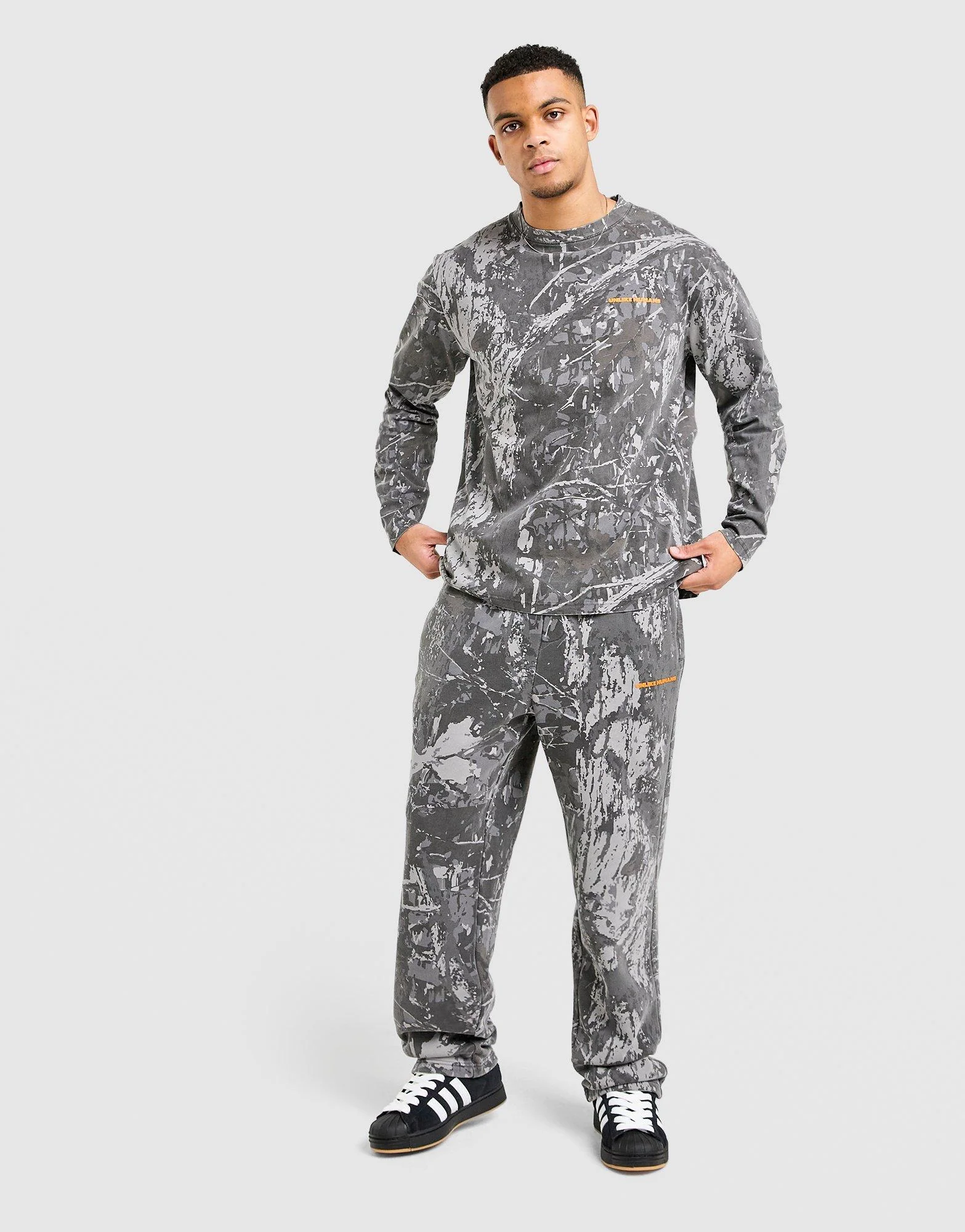 Wessex Long Sleeve T-Shirt - Image 3