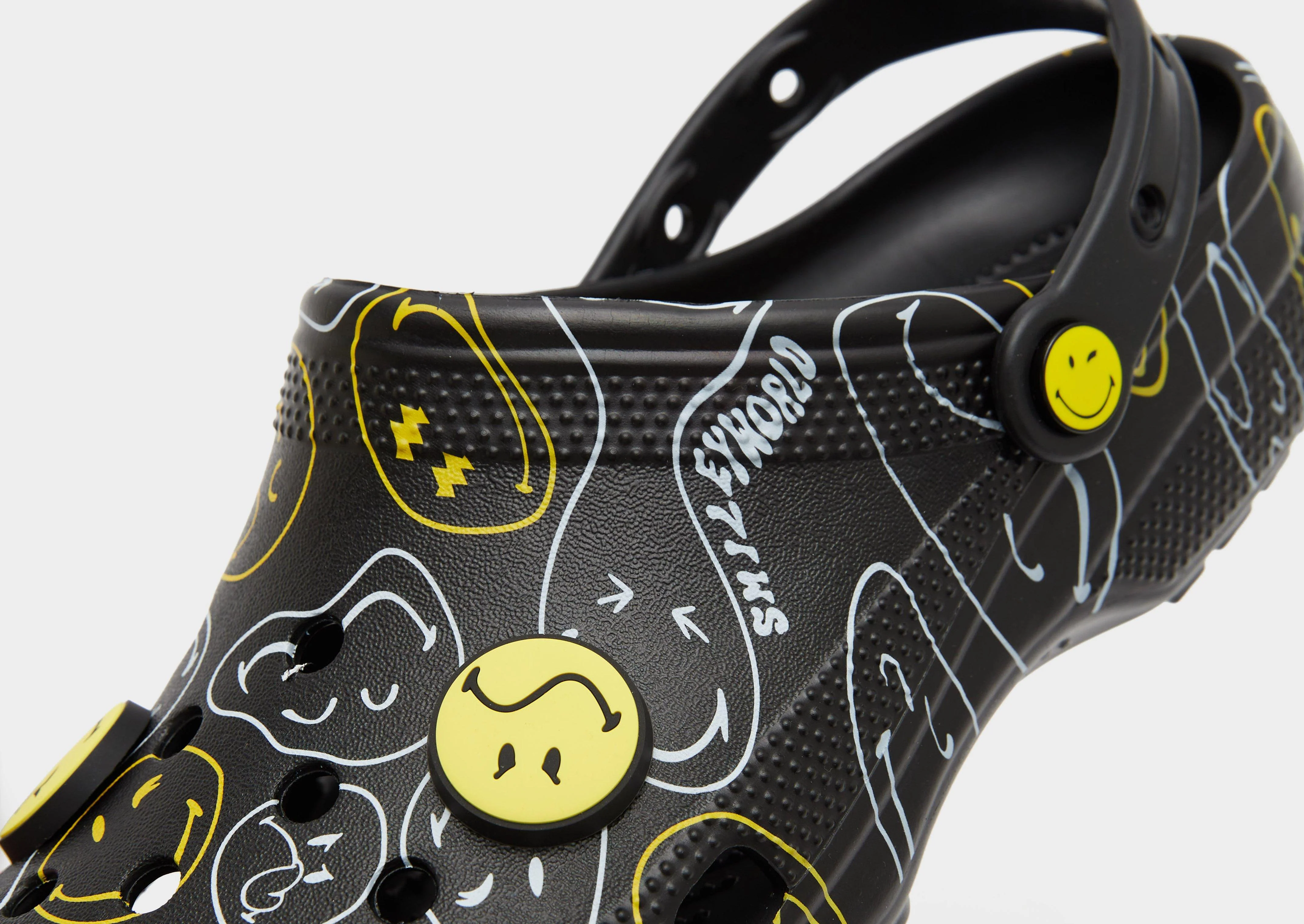 x SmileyWorld Classic Clog - Image 4